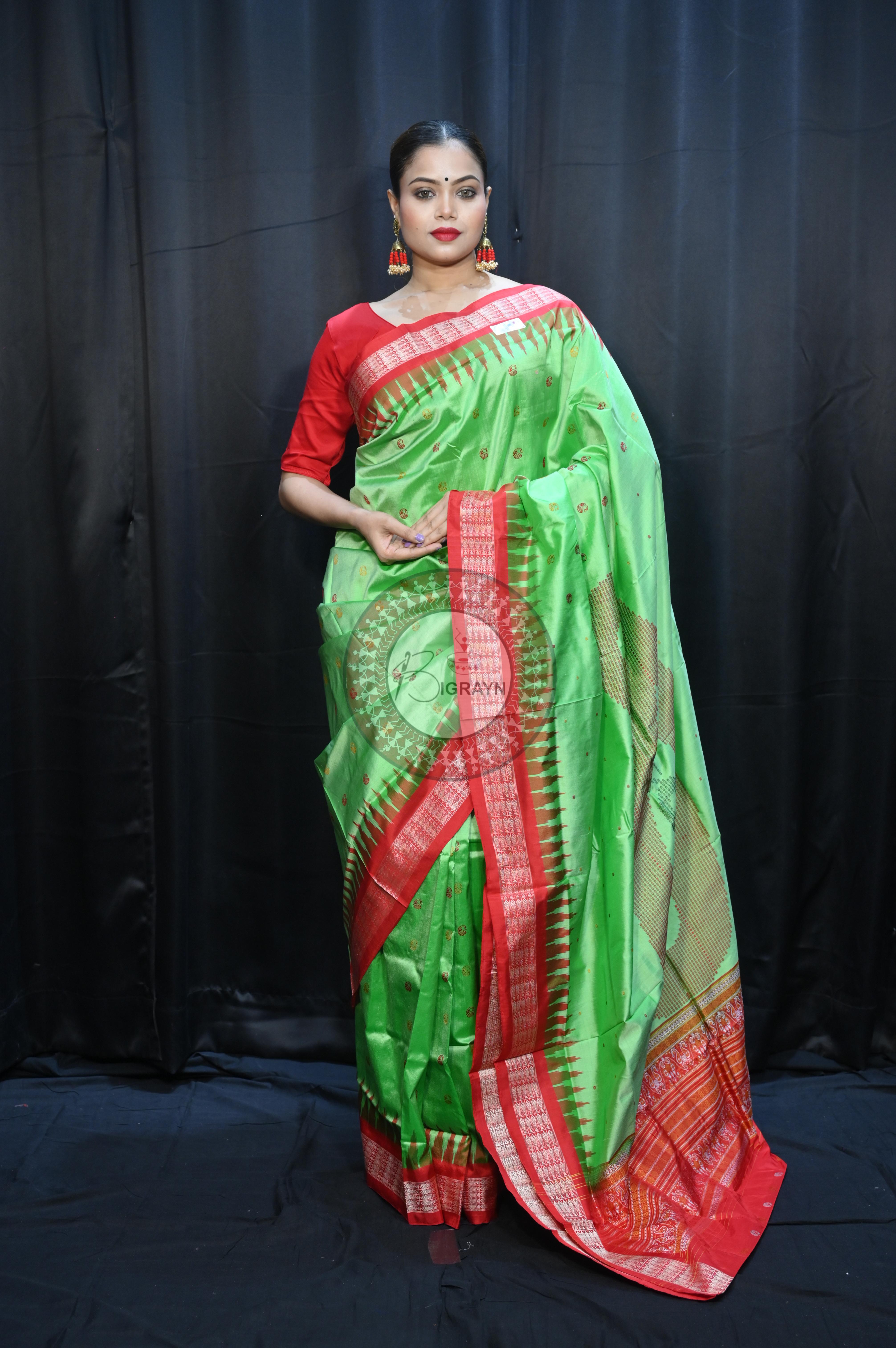 Green Red Parsley Design Bomkai Silk Saree