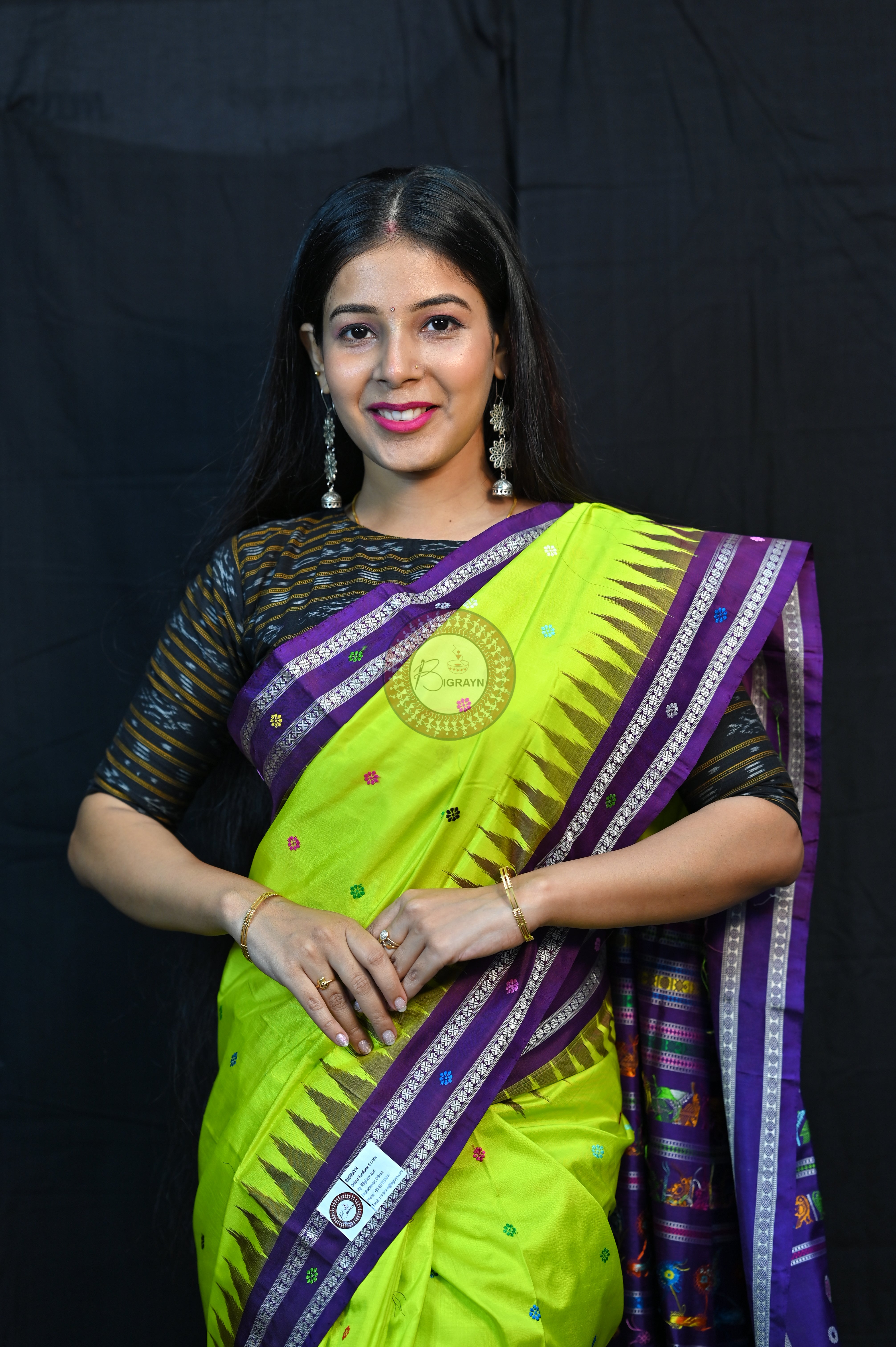 Neon Green Violet Dolabedi Silk Saree