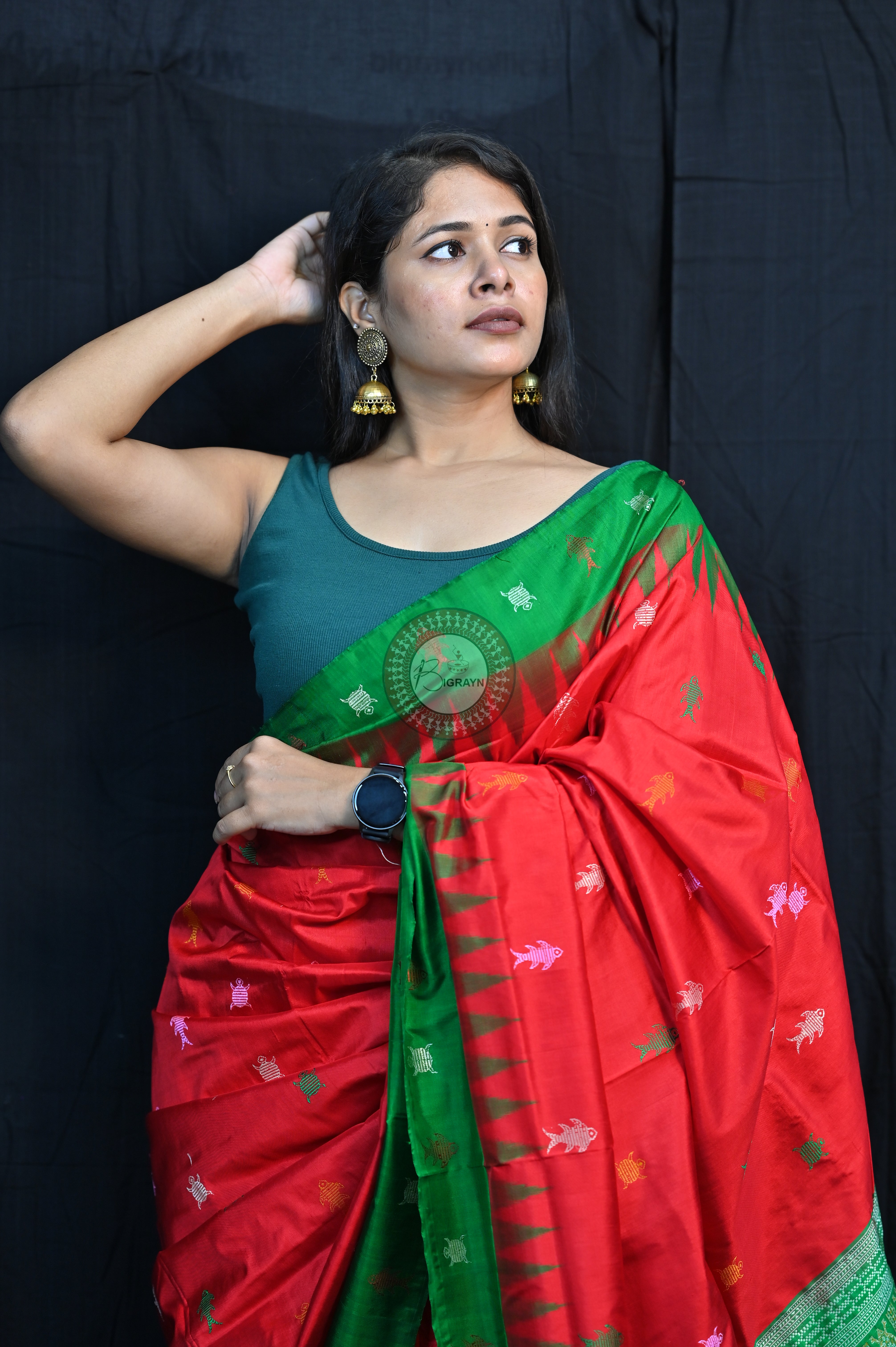 Mastya Kachhap Red Green Bomkai Silk Saree