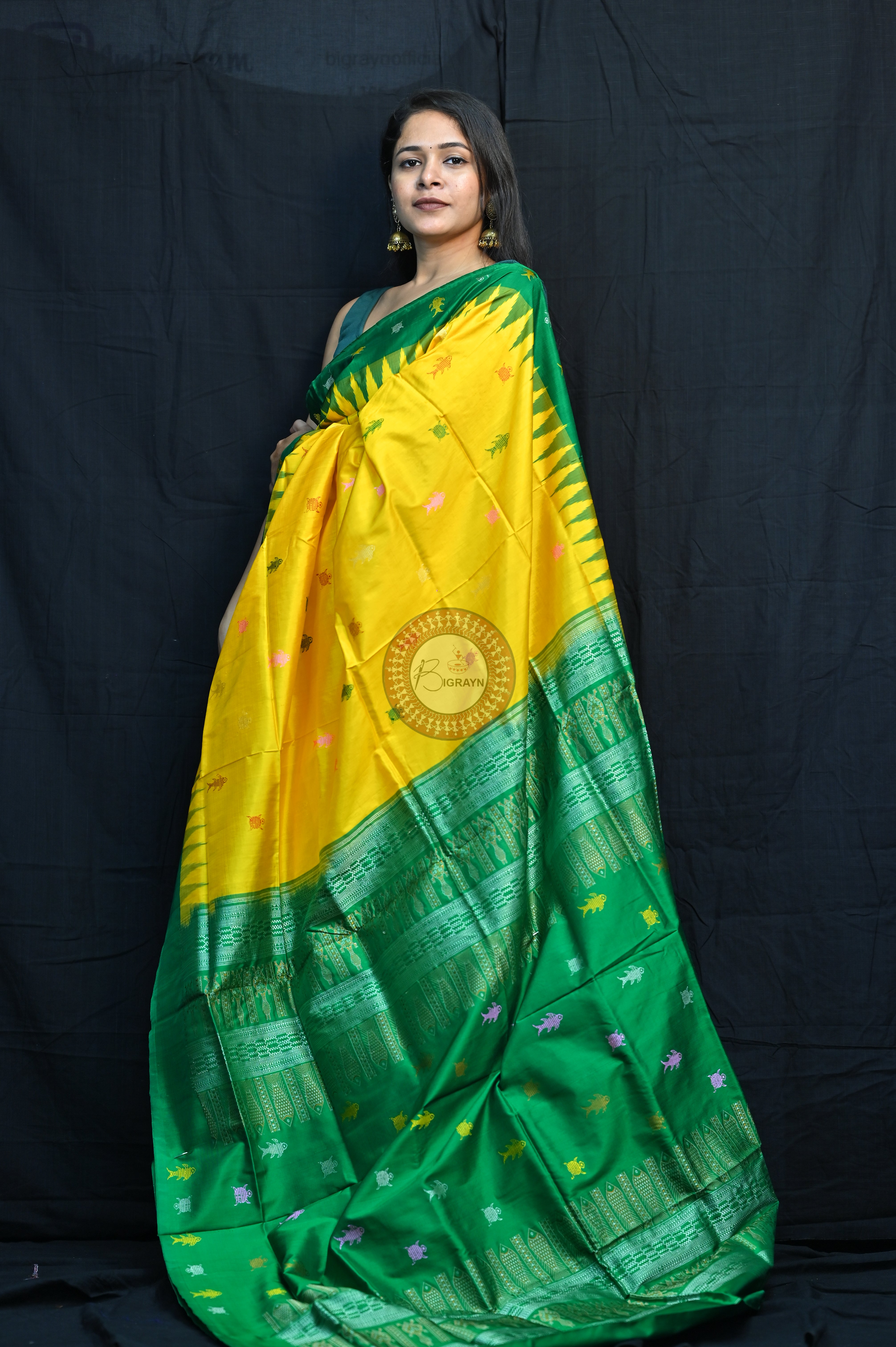 Mastya Kachhap Yellow Green Bomkai Silk Saree