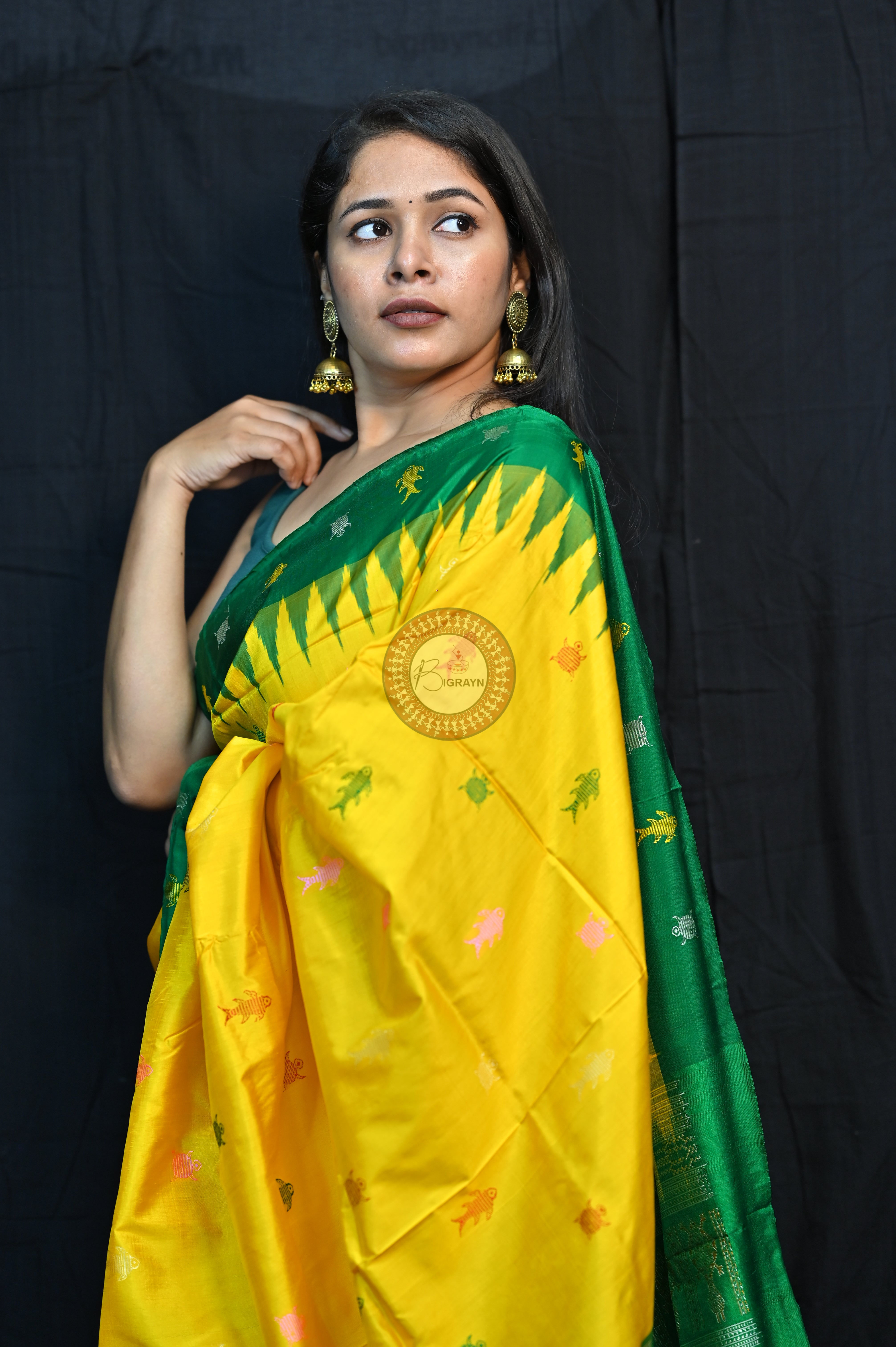 Mastya Kachhap Yellow Green Bomkai Silk Saree