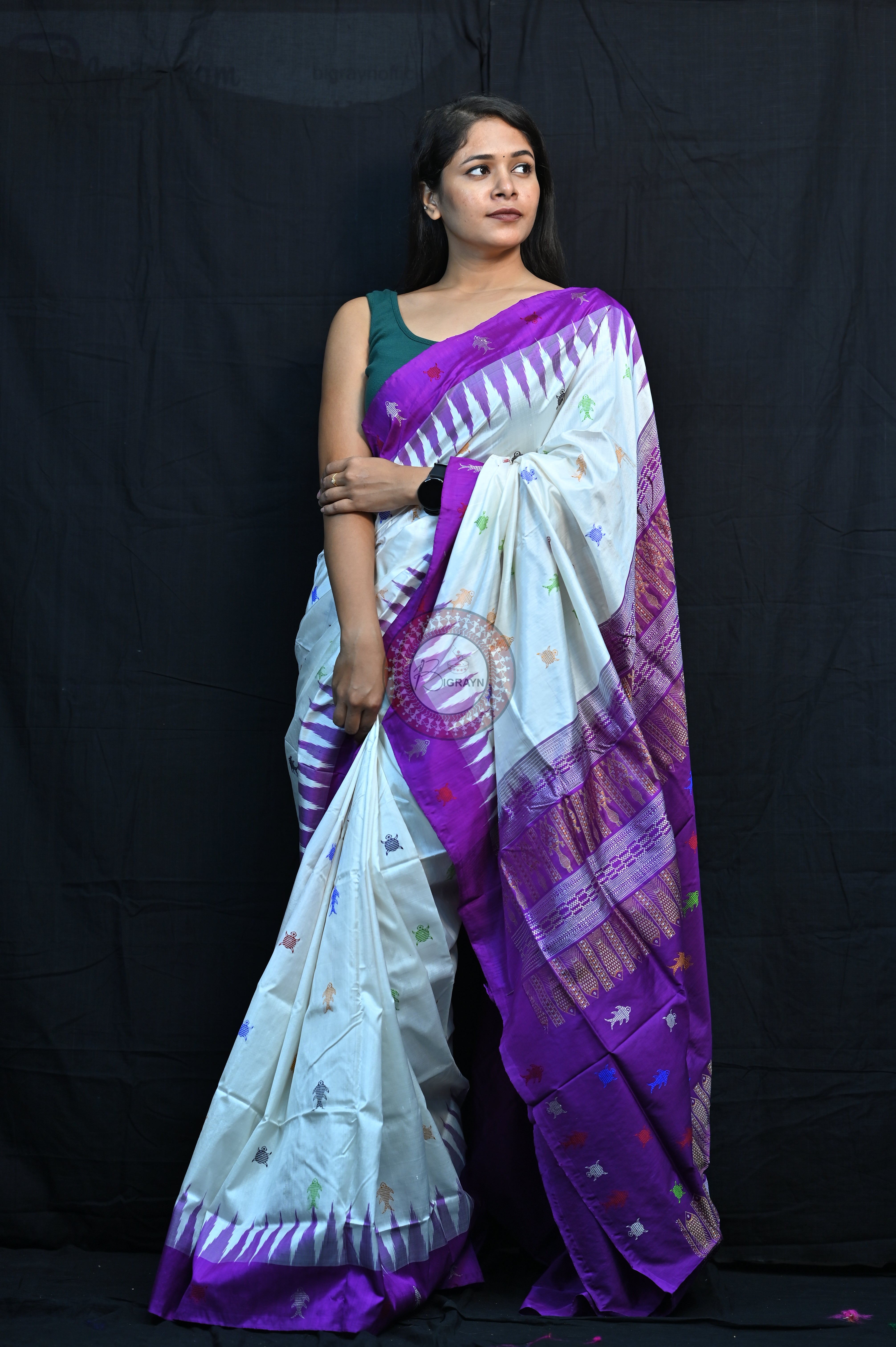 Mastya Kachhap White Violet Bomkai Silk Saree