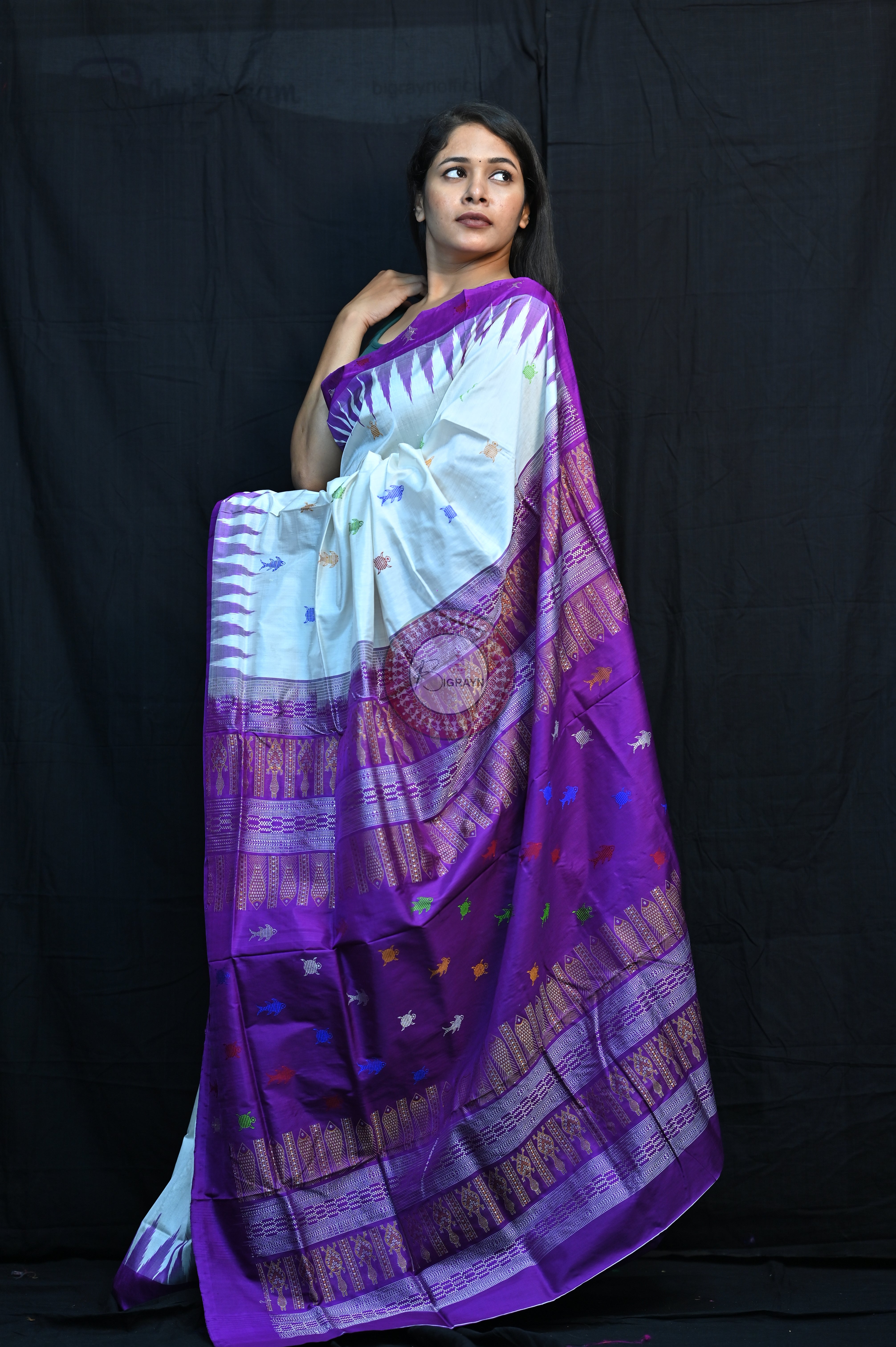 Mastya Kachhap White Violet Bomkai Silk Saree