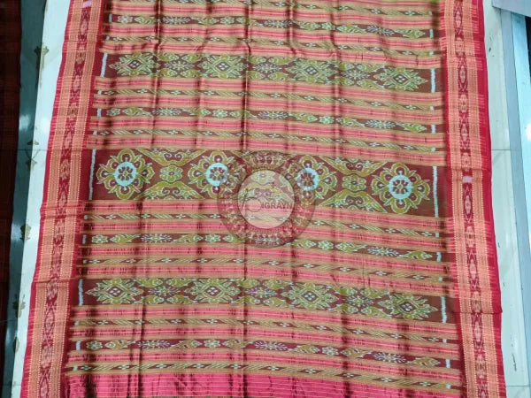 Green Red Buti Kumbha Khandua Silk Saree