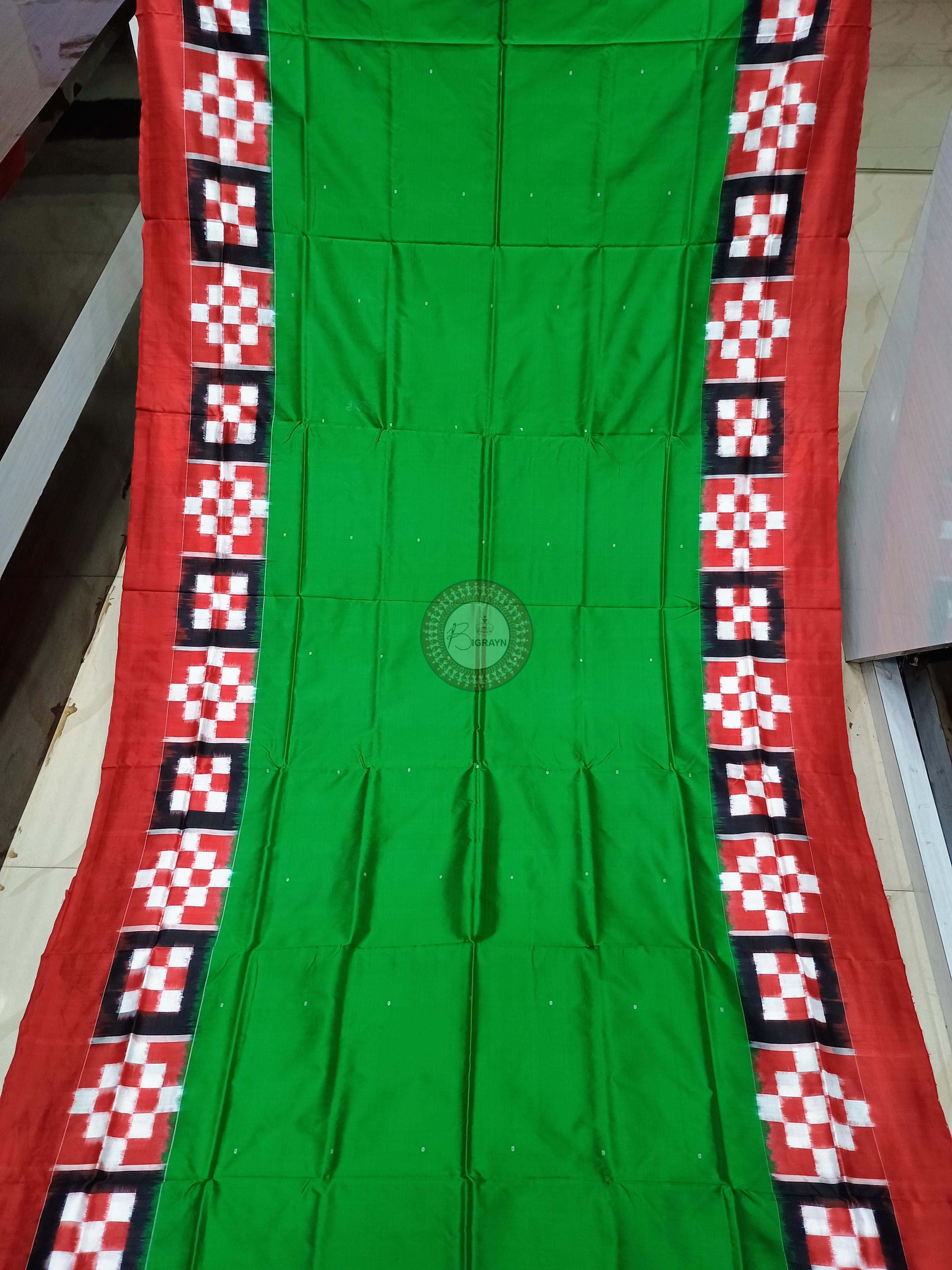 Green Red Scot Pasapali Odisha Handloom Bomkai SIlk Saree