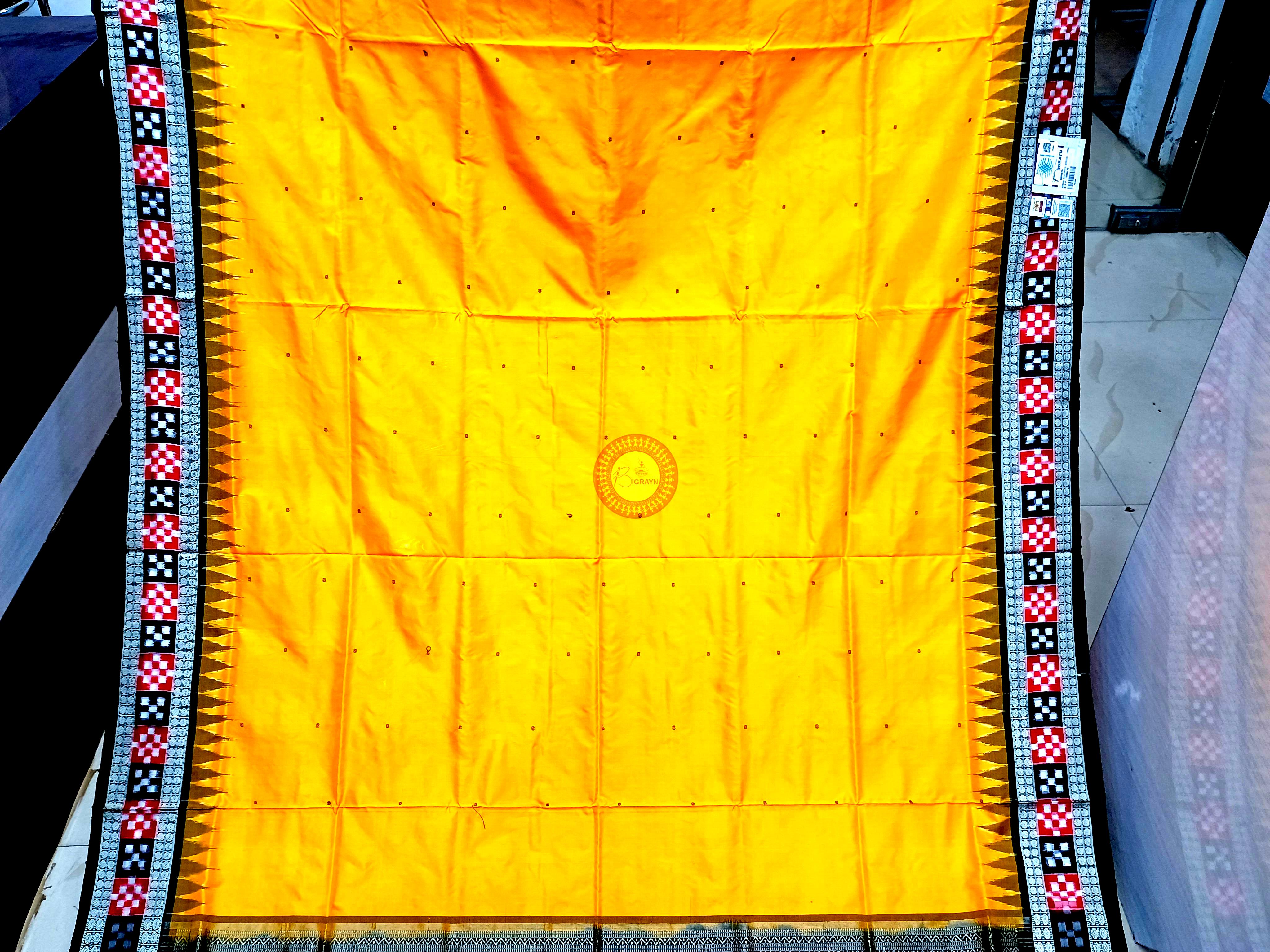 Yellow Black Sakta Border Odisha Handloom Bomkai Silk Saree