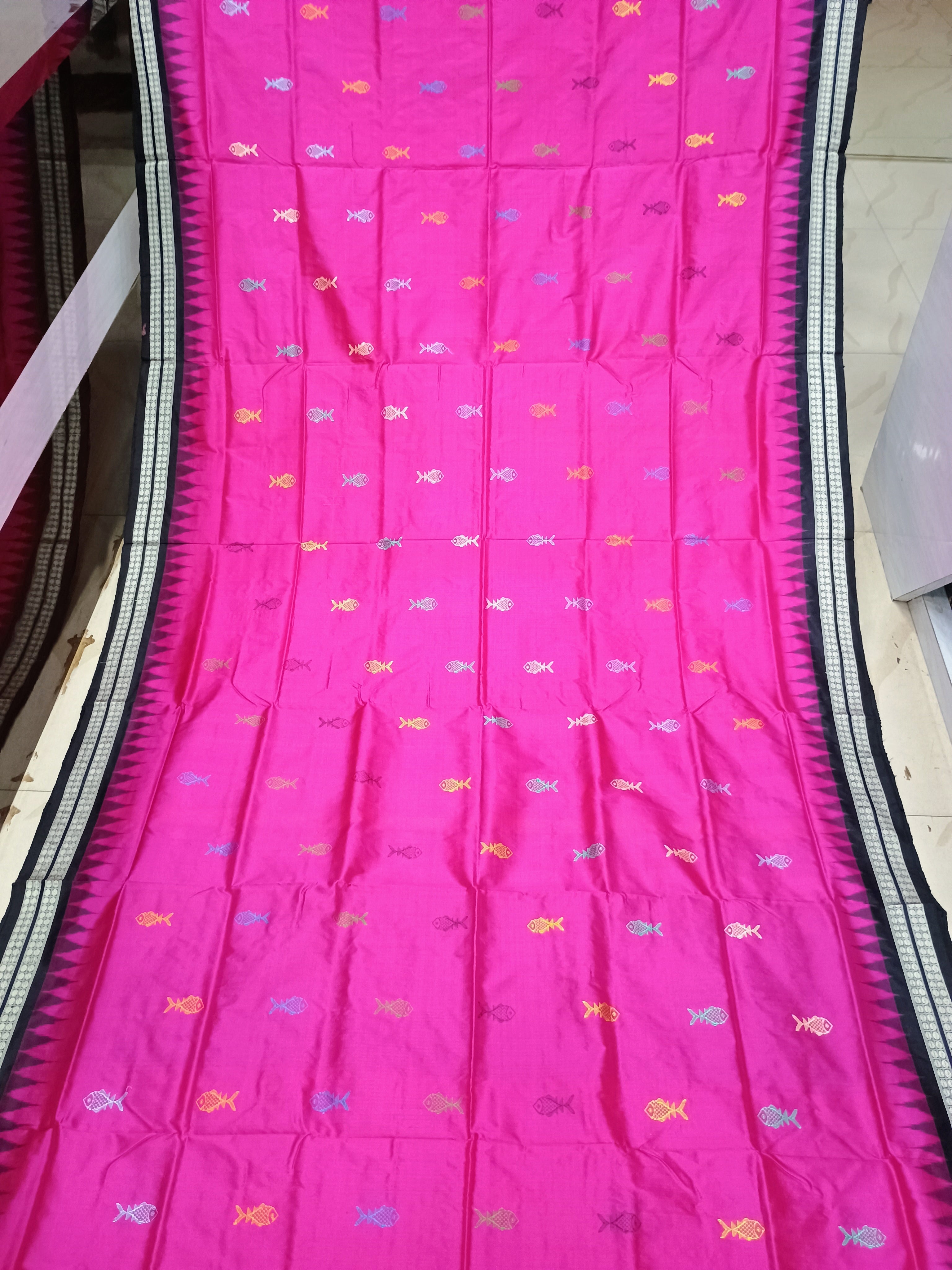 Magenta Black Fish Bomkai Silk Saree