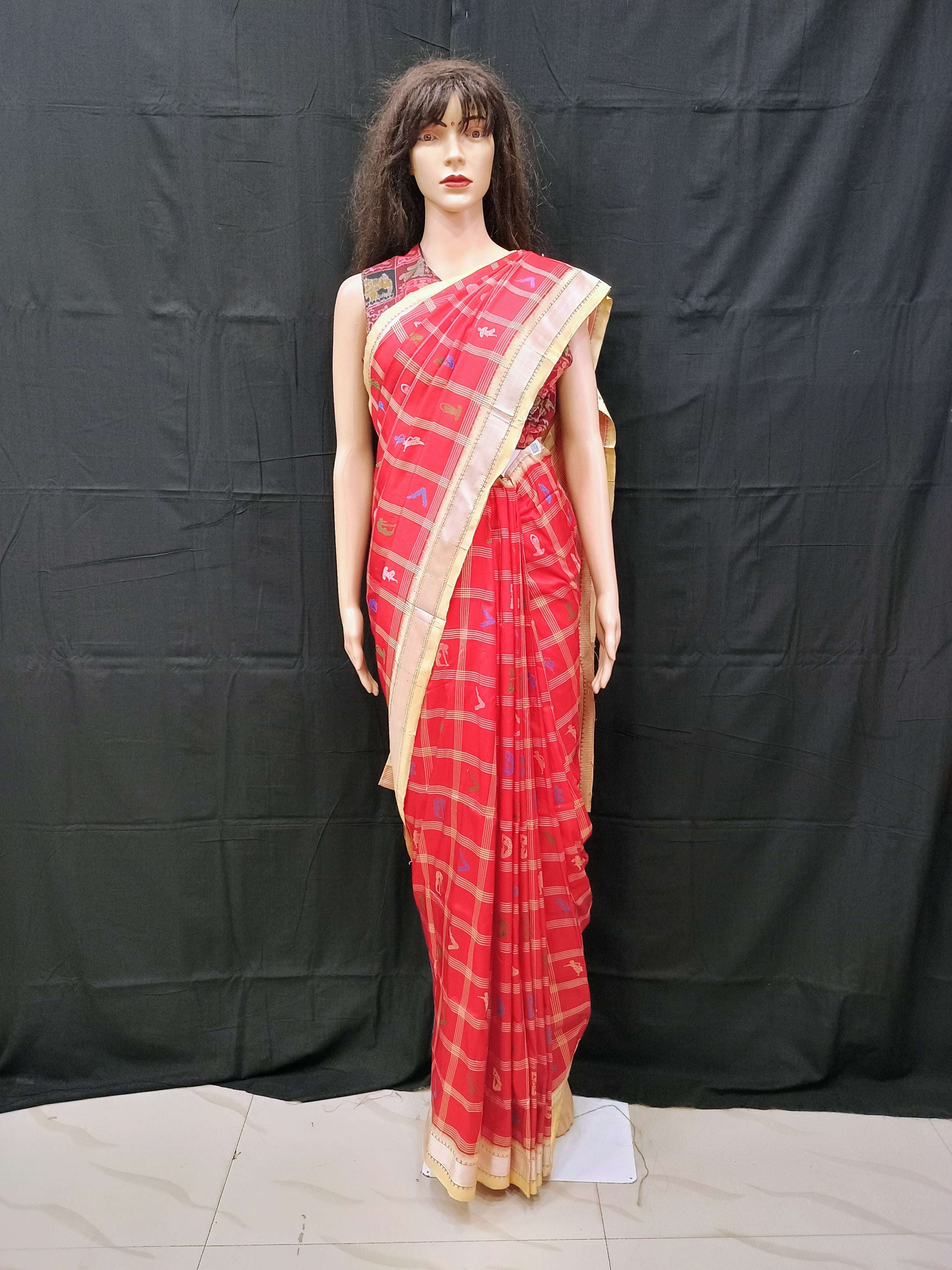Red Cream Yoga Theme Odisha Handloom Bomkai Silk Saree