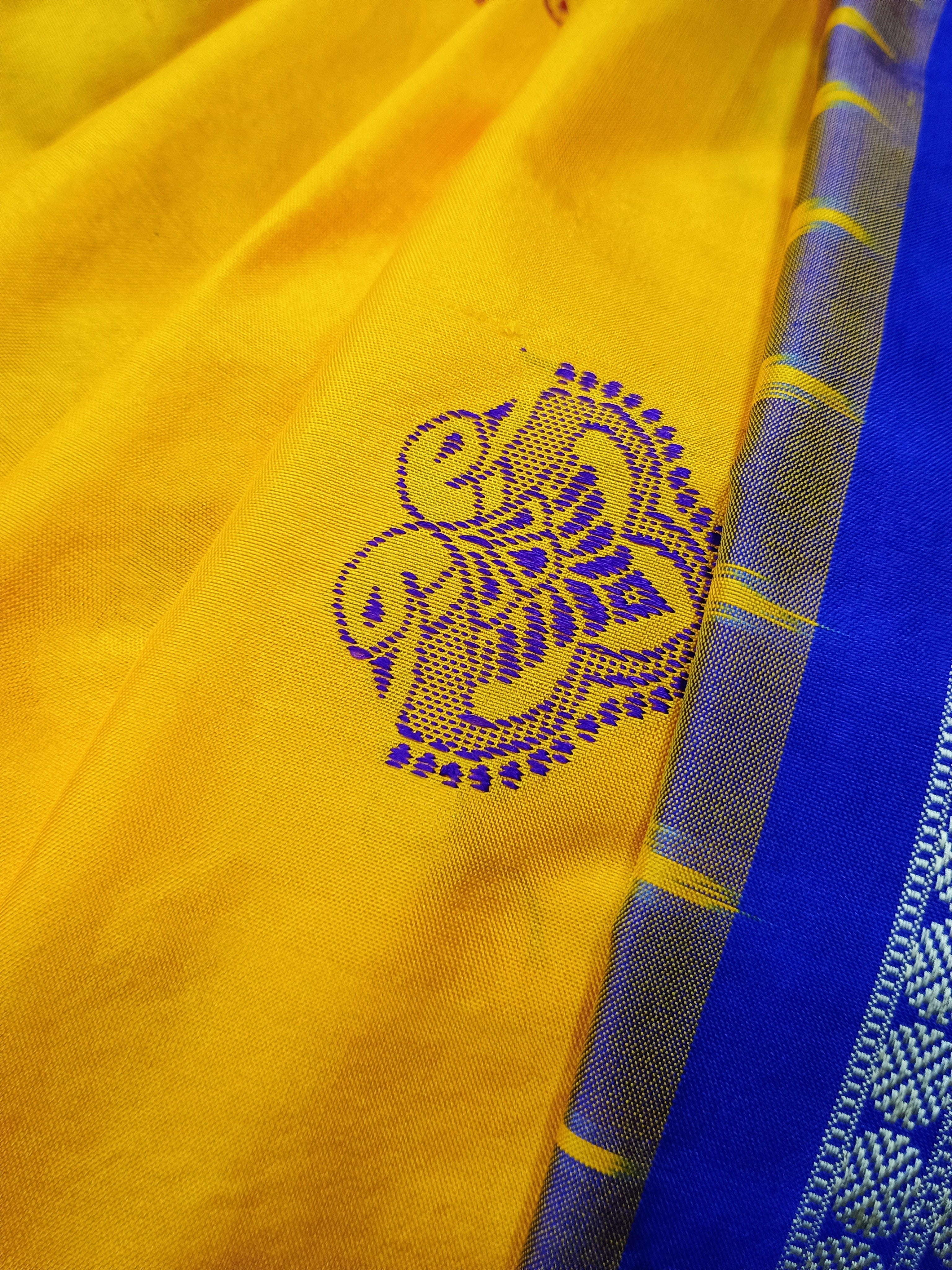 Yellow Blue Dual Peacock Head Bomkai Silk Saree