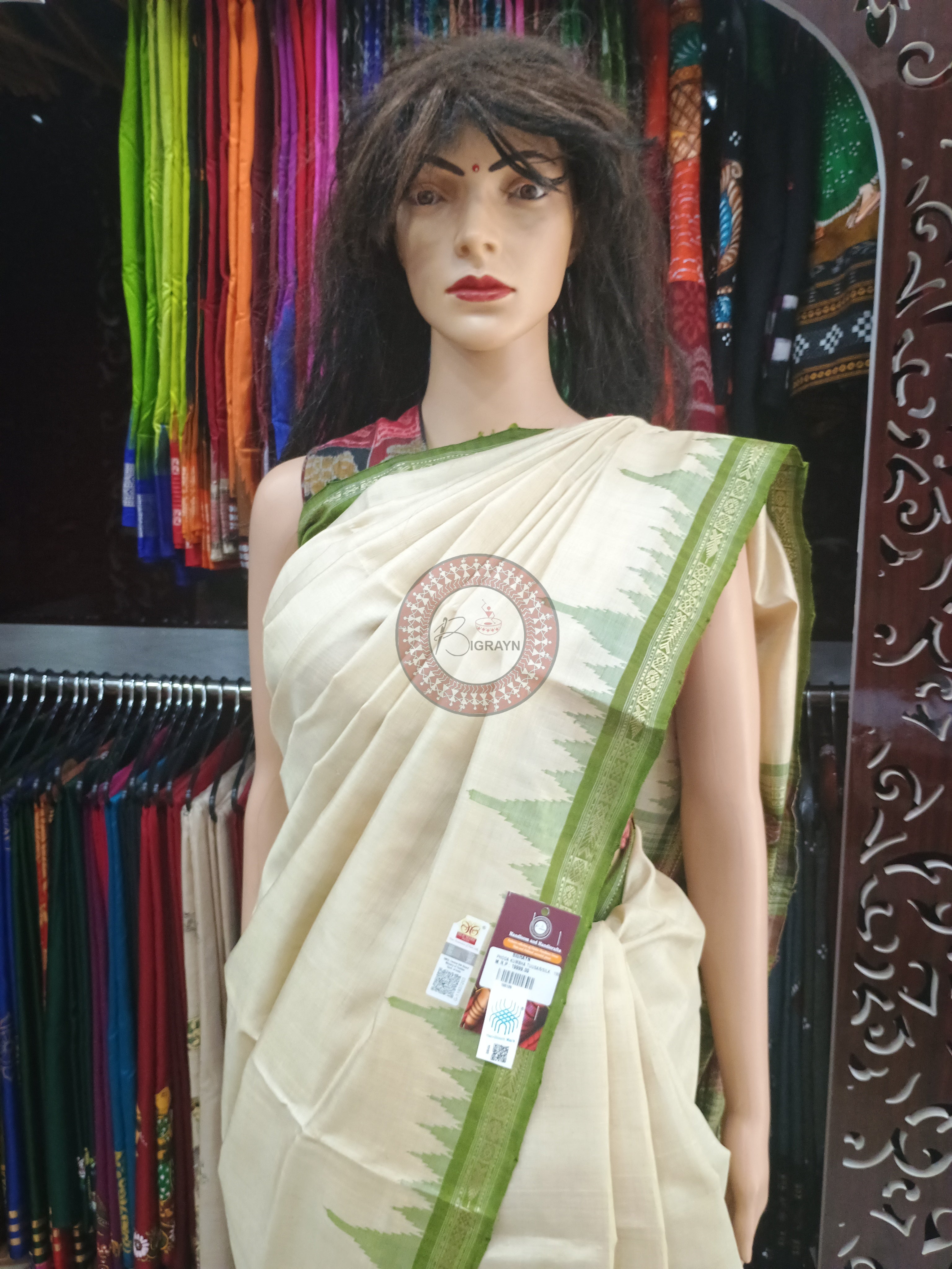 Tussarite Mehendi Green Phoda Kumbha Tusser Silk Saree