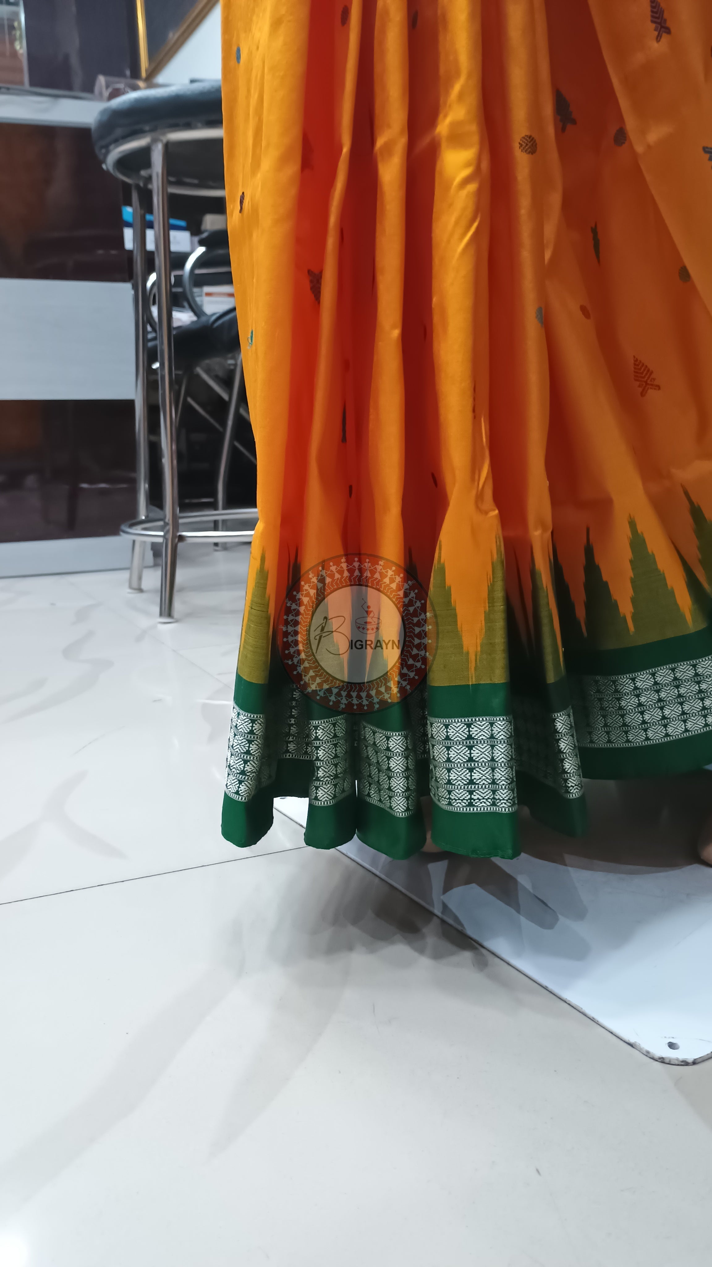 Yellow Green Fish Buti Bomkai Silk Saree