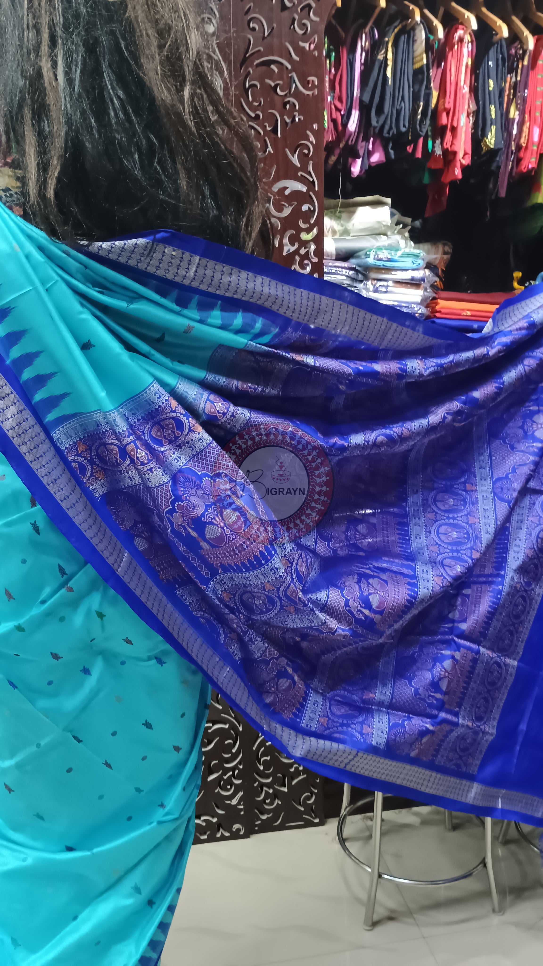 Sky Blue Blue Fish Buti Bomkai Silk Saree