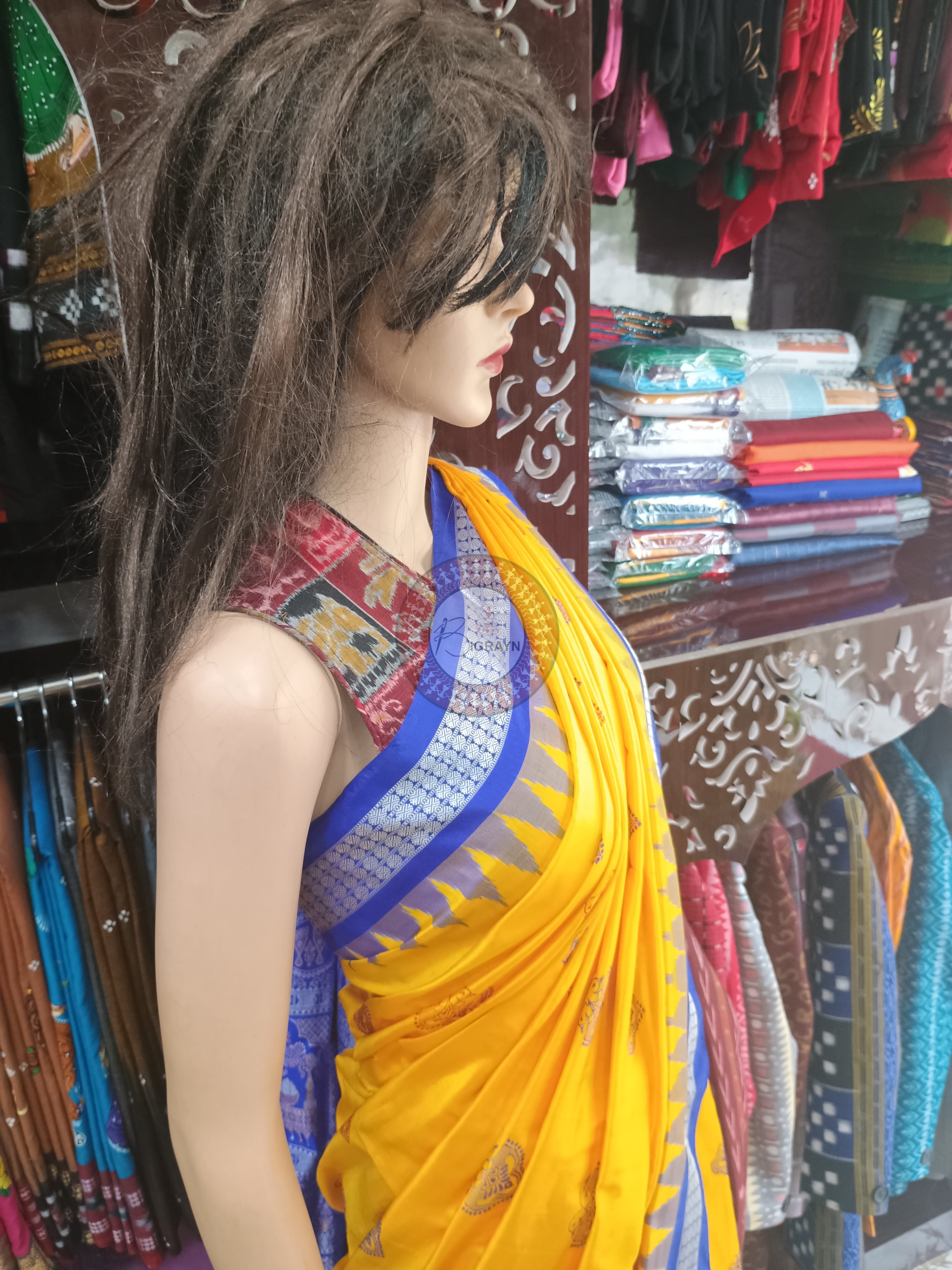 Yellow Blue Dual Peacock Head Bomkai Silk Saree