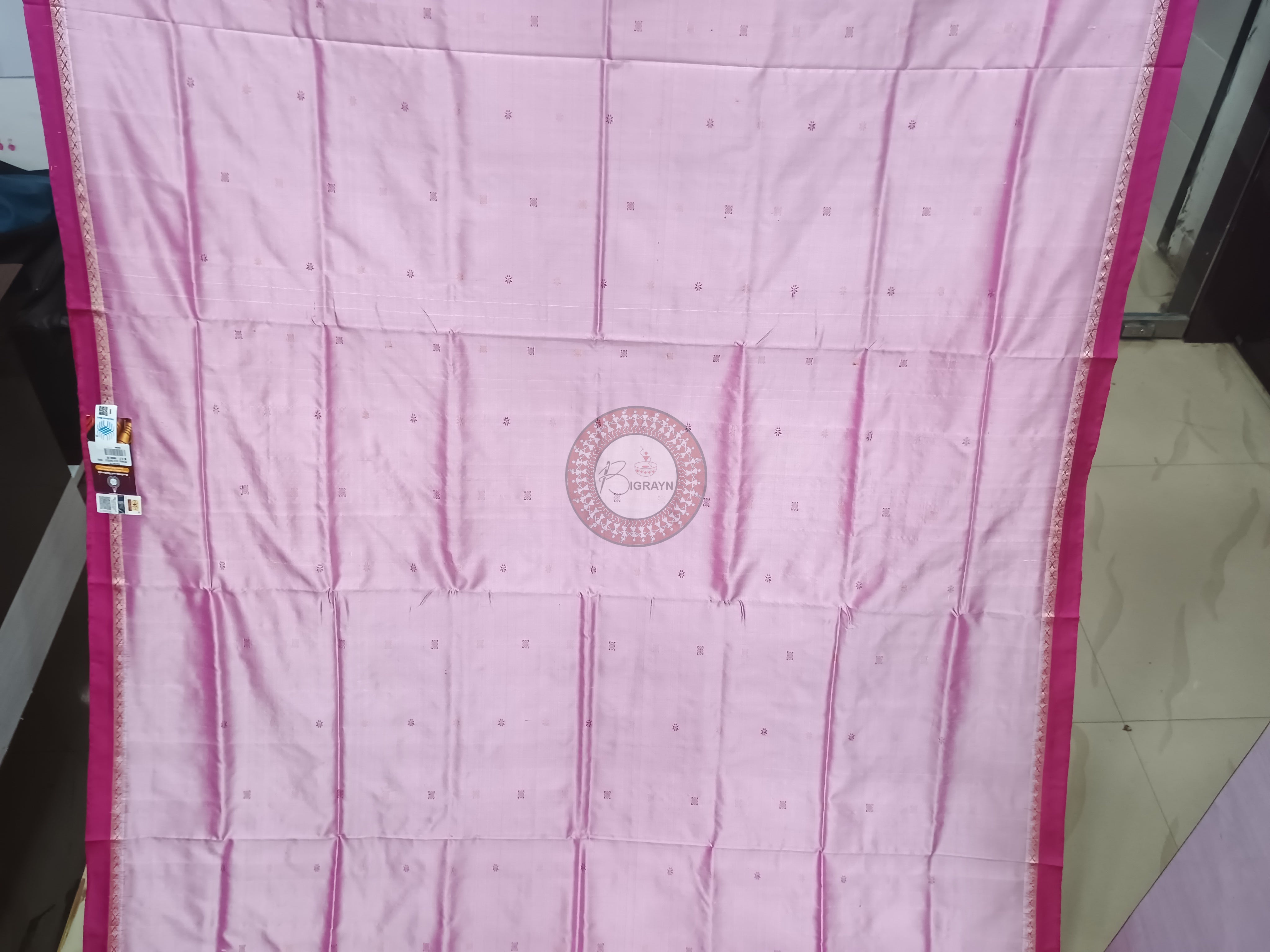 Pink Magenta Ek Phulia Bomkai Silk Saree