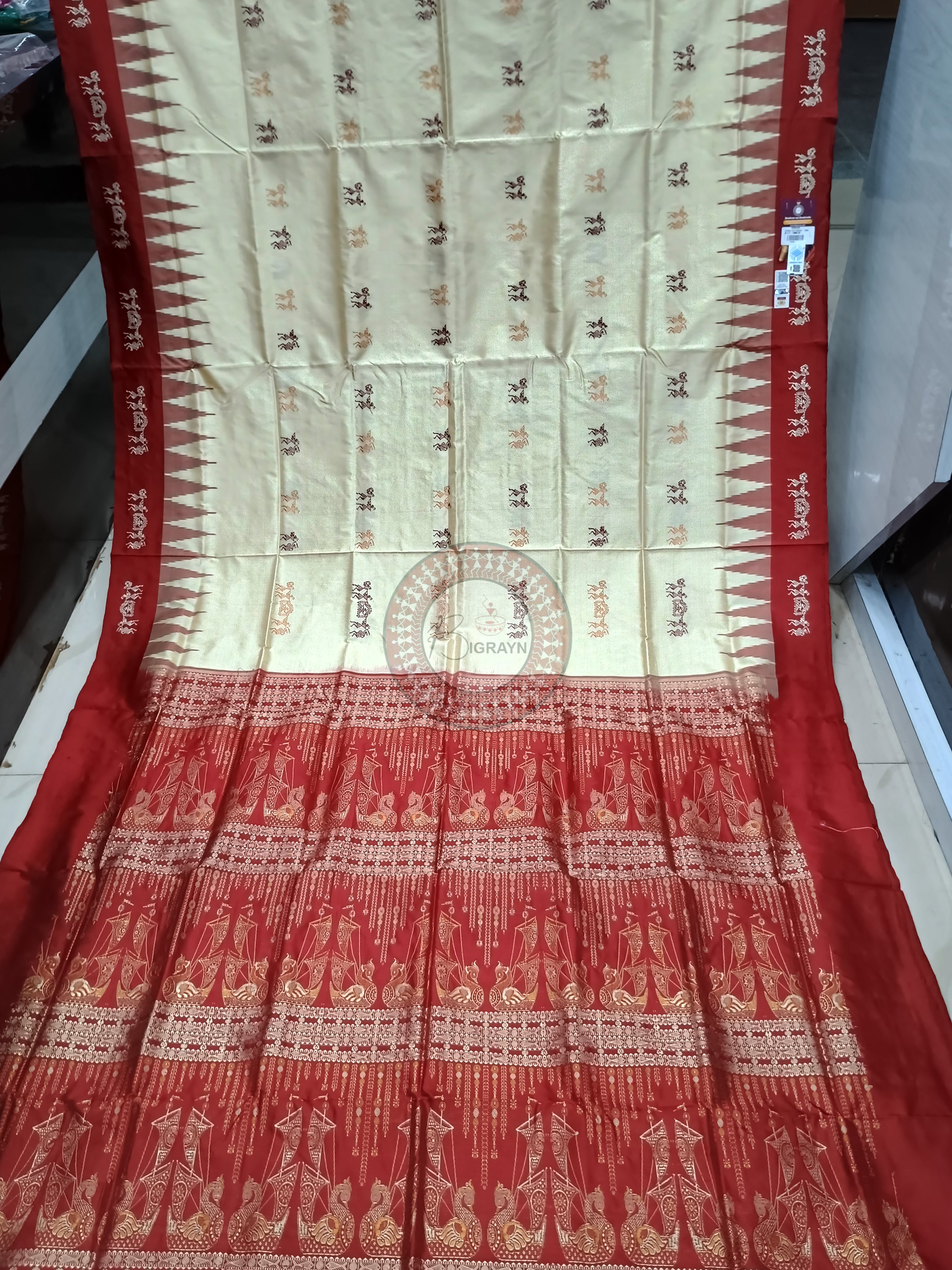 Cream Maroon Tribal Bomkai Silk Saree