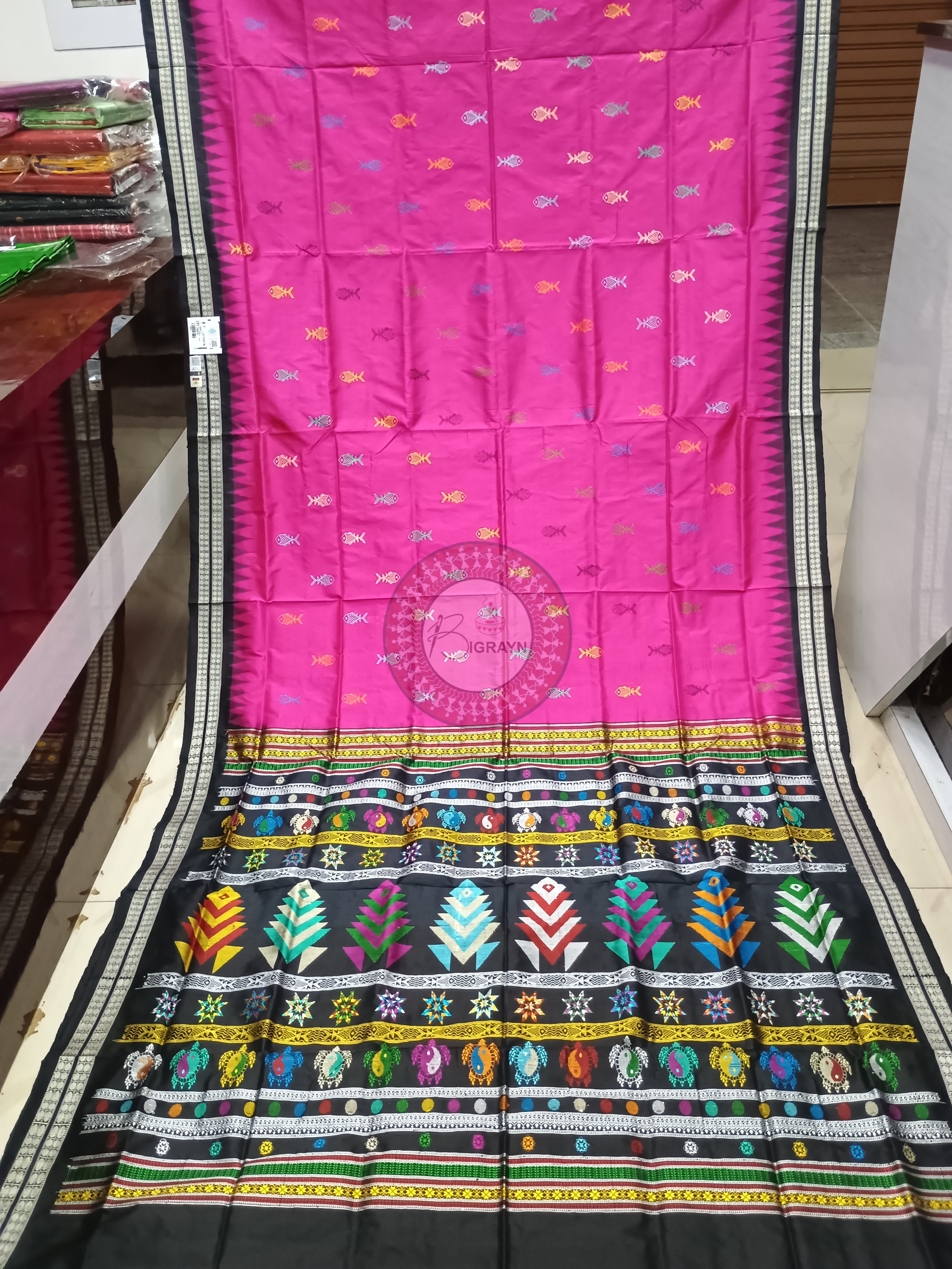 Pink Black Fish Bomkai Silk Saree