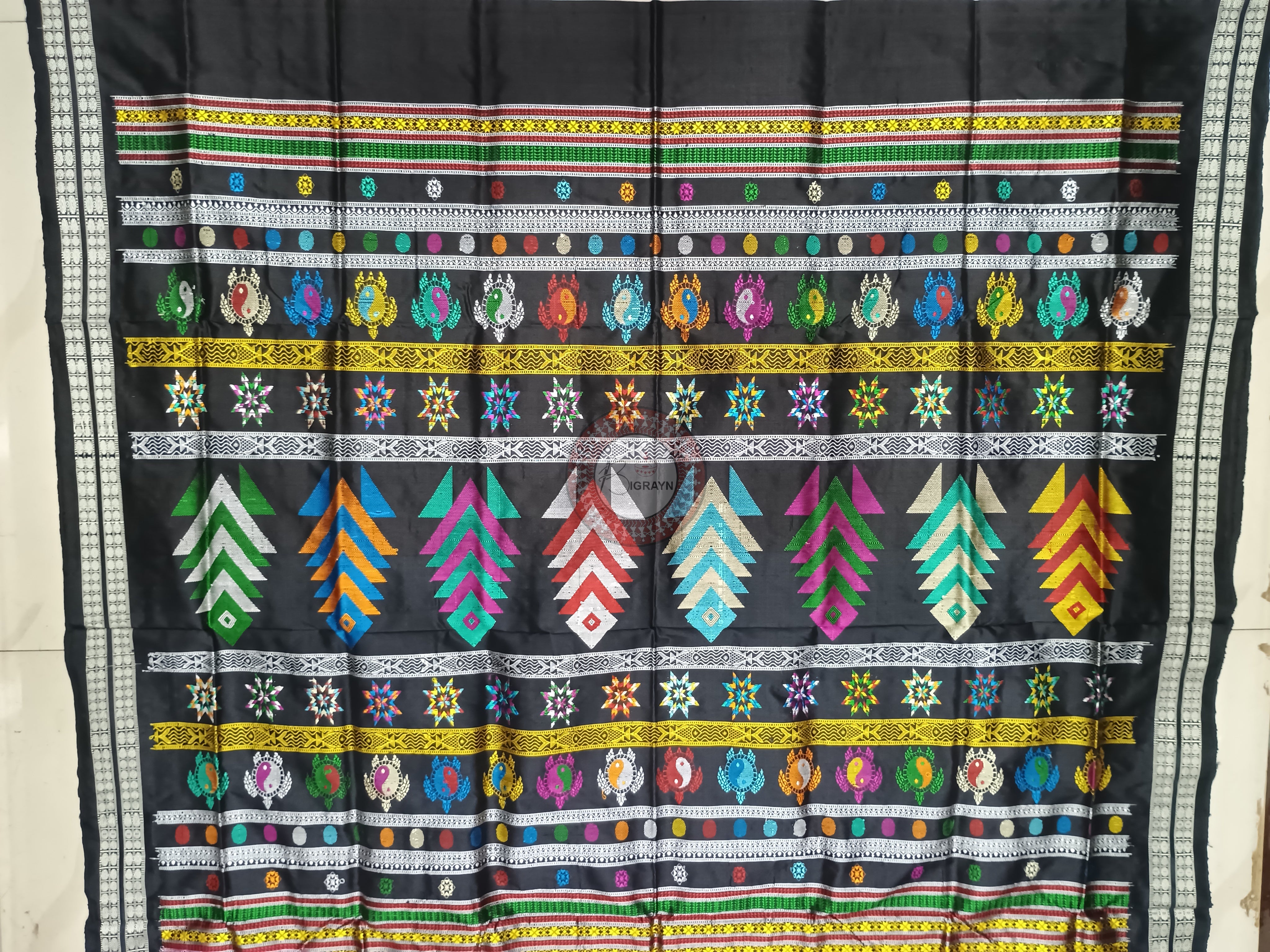 Pink Black Fish Bomkai Silk Saree