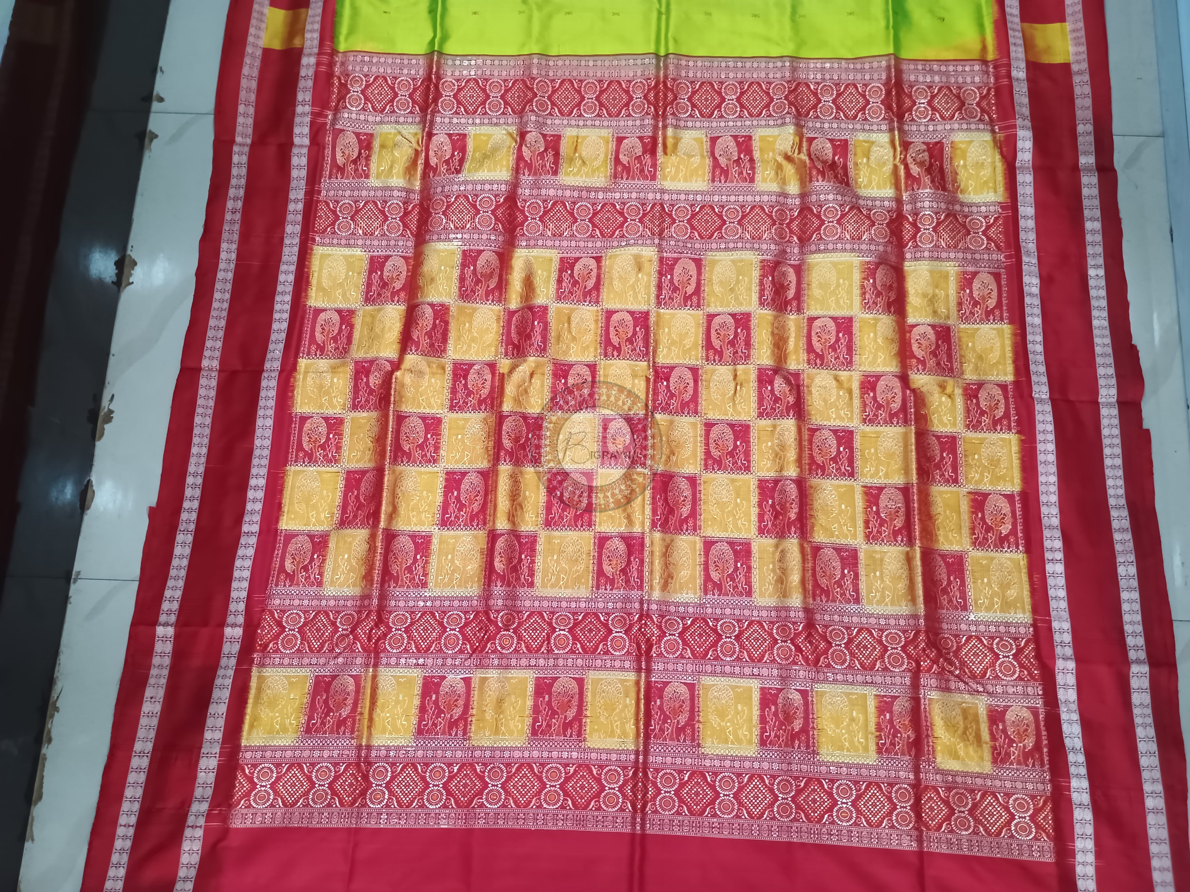 Neon Green Red Pasapali Border Bomkai Silk Saree