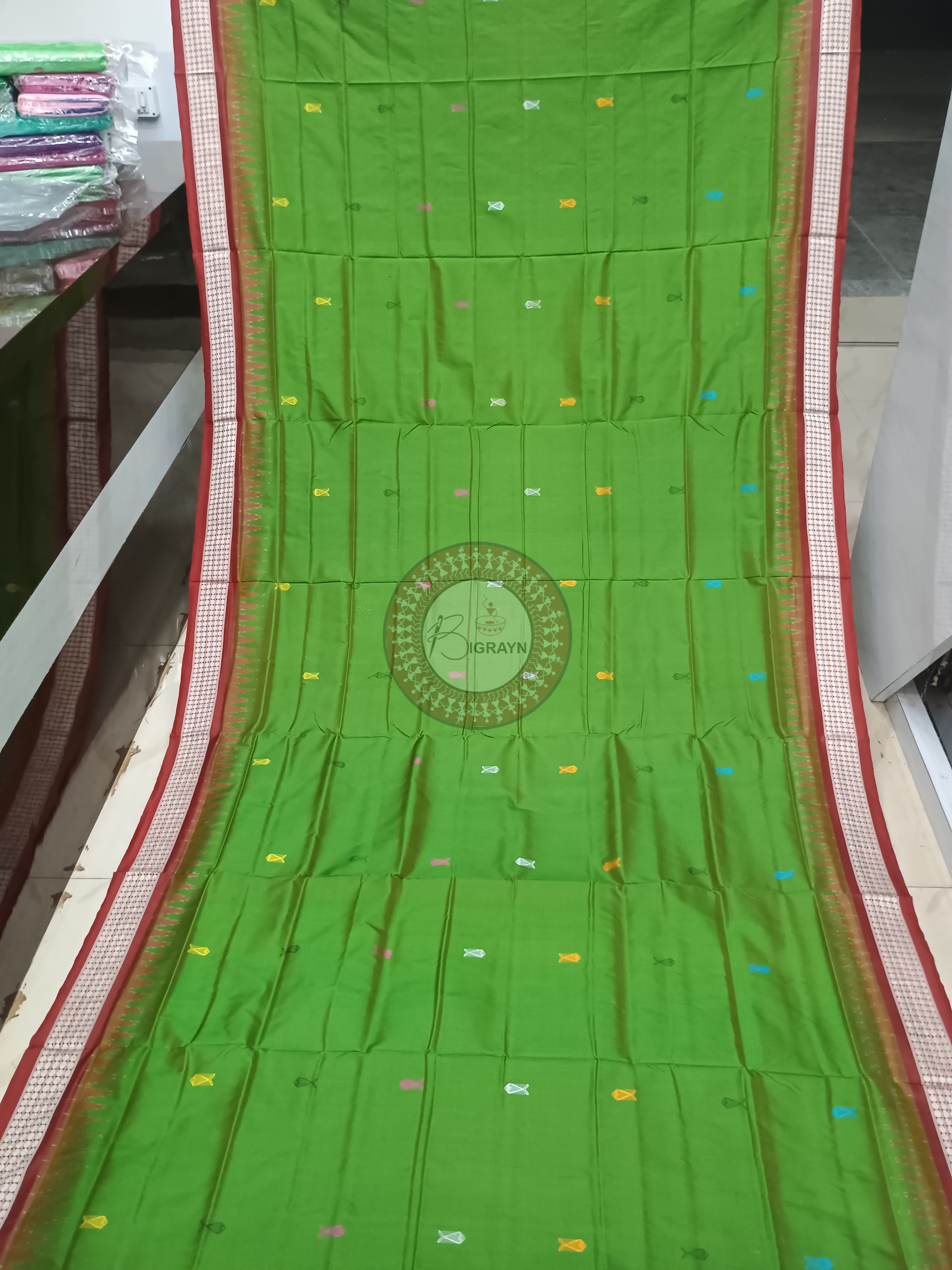 Green Maroon Fish Buti Bomkai Silk Saree
