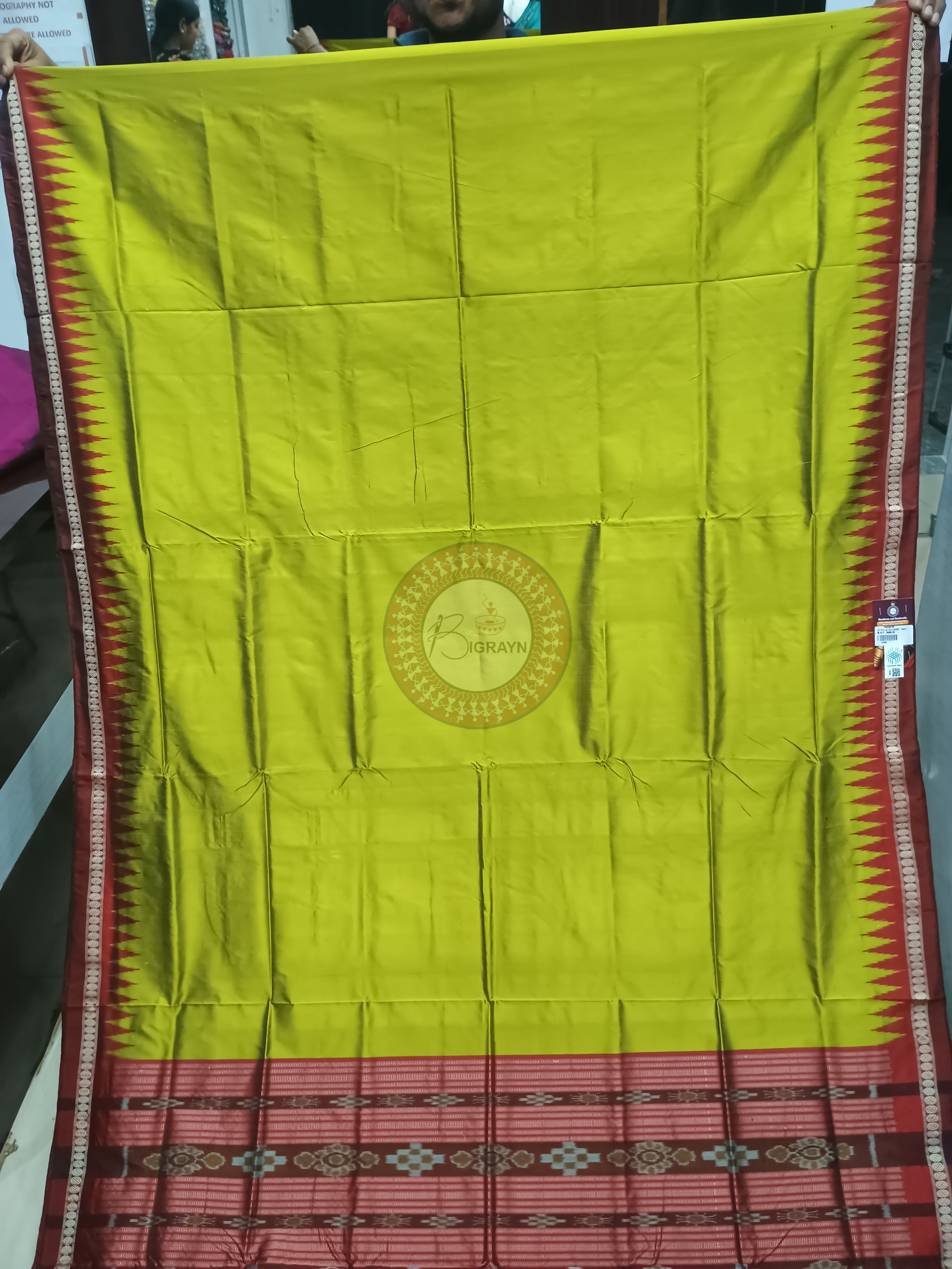 Neon Red Ek Phulia Odisha Handloom Bomkai Silk Saree