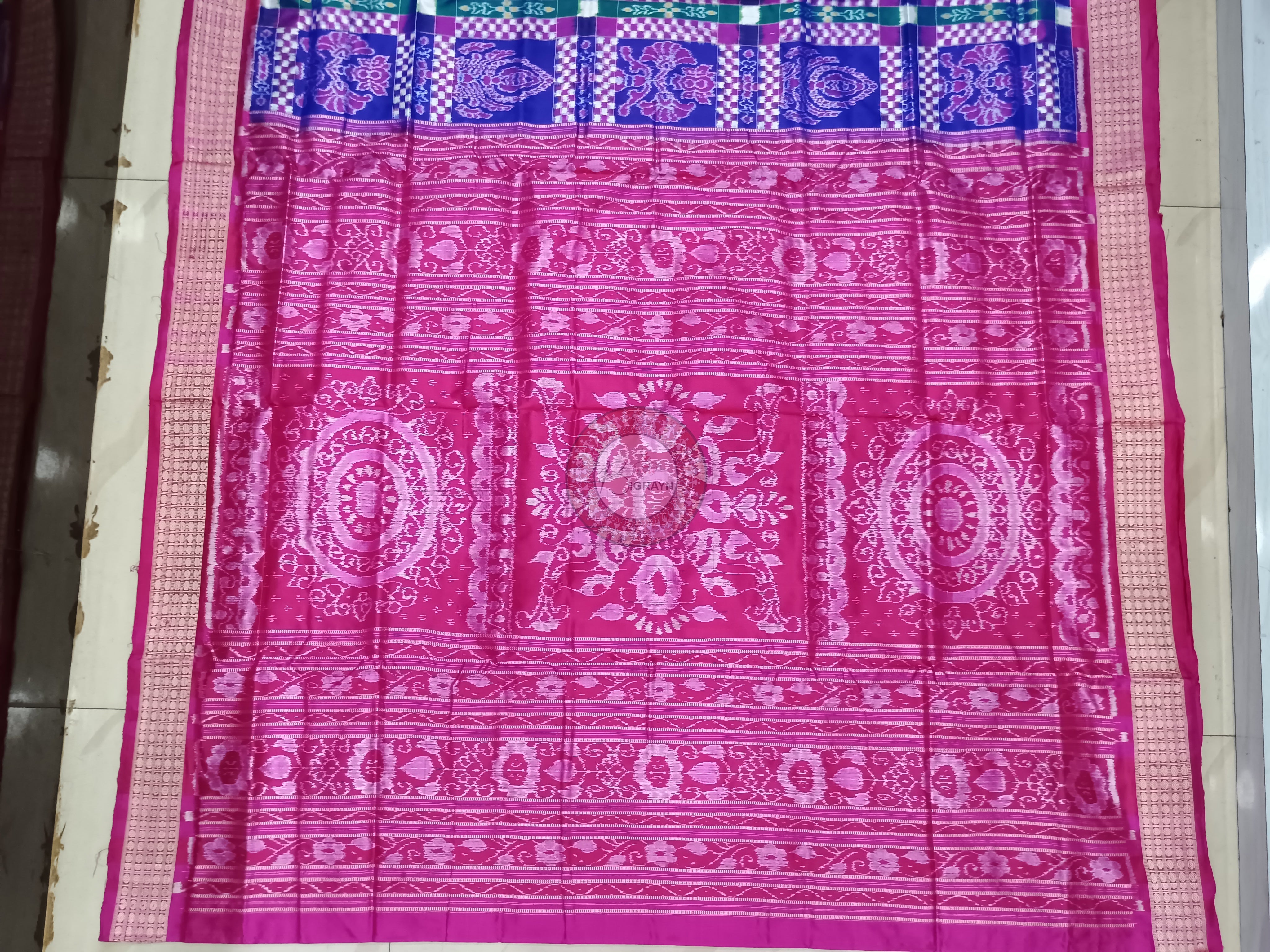 Blue Magenta Flower Pasapali Sambalpuri Silk Saree