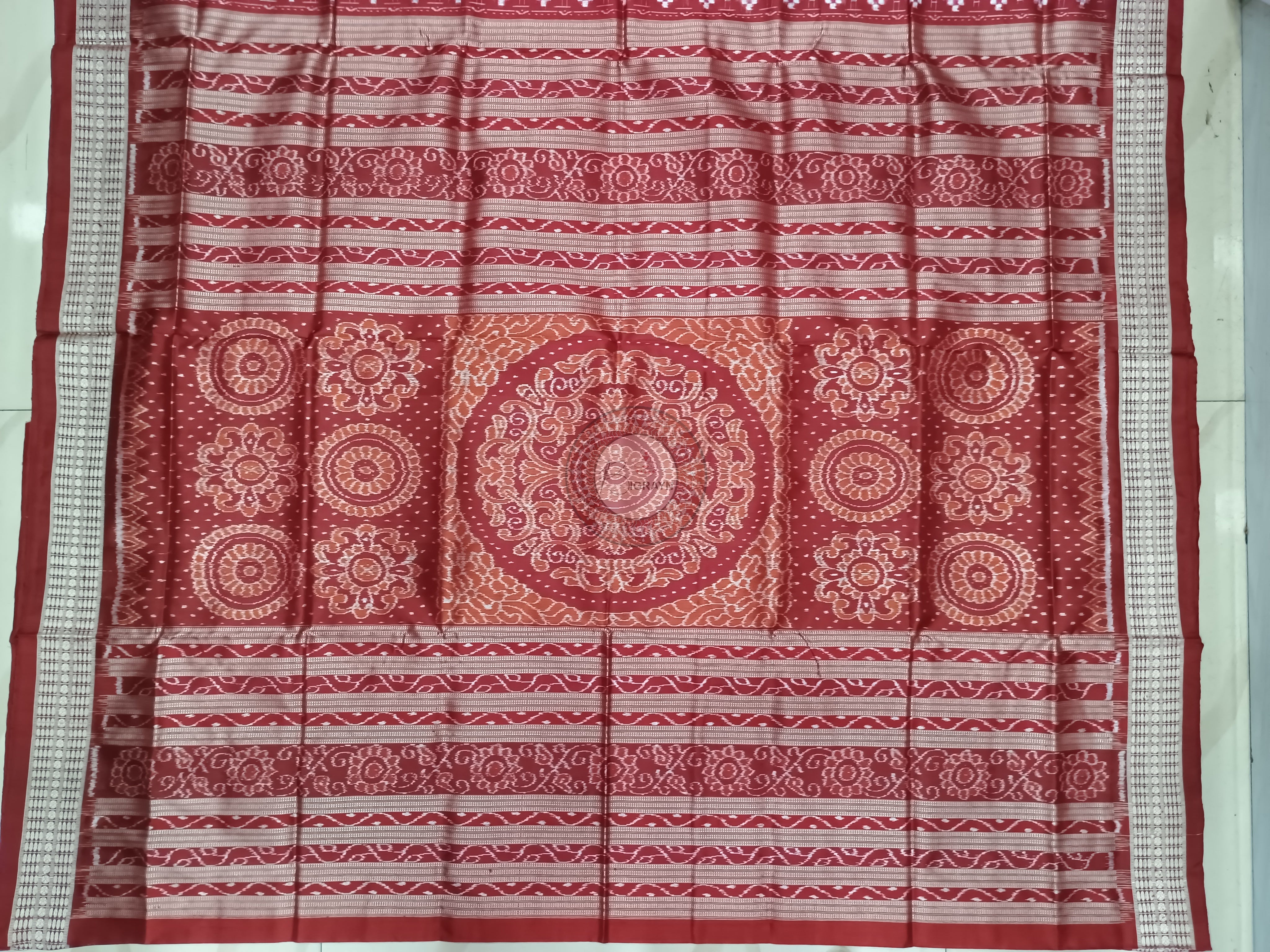 Maroon Self Tribal Mini Pasapali Sambalpuri Silk Saree
