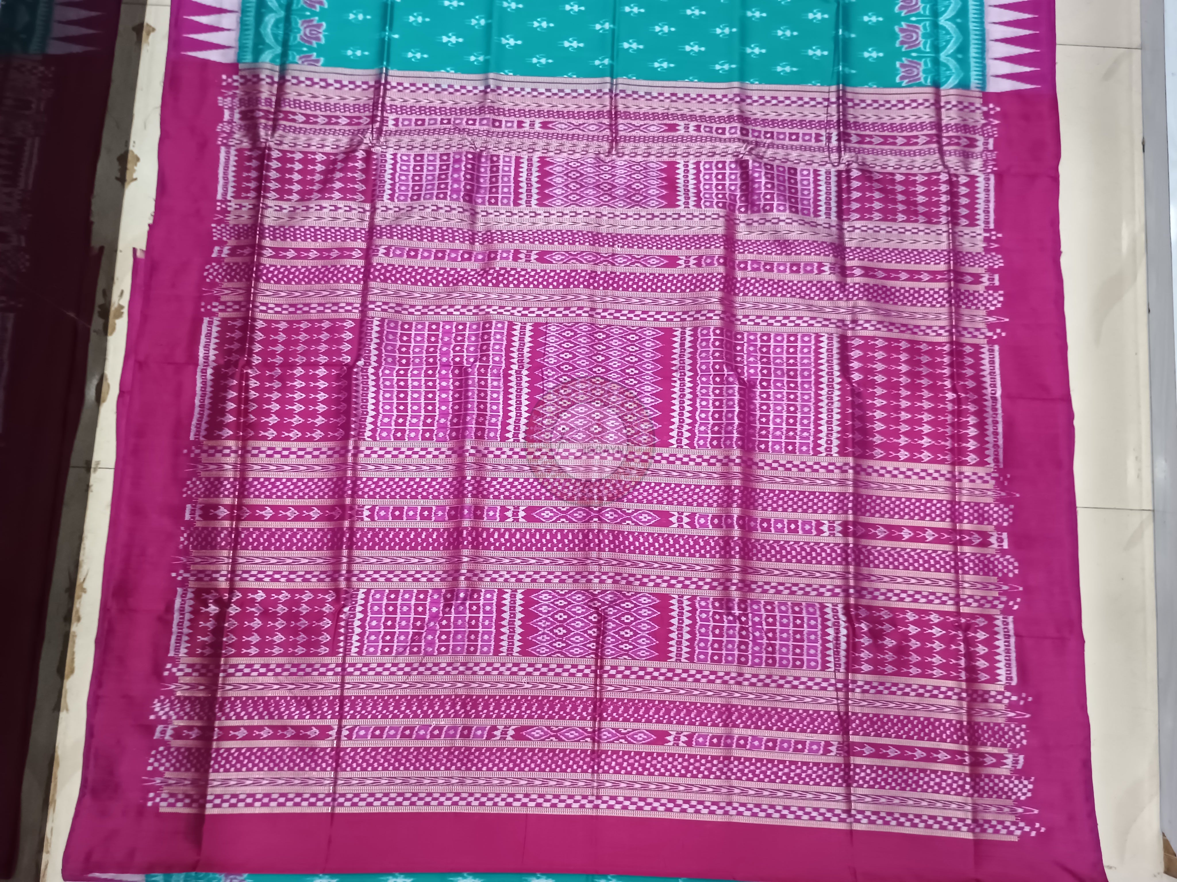 Sea Green Magenta Tribal Ek Chandia Odisha Handloom Sambalpuri Silk Saree