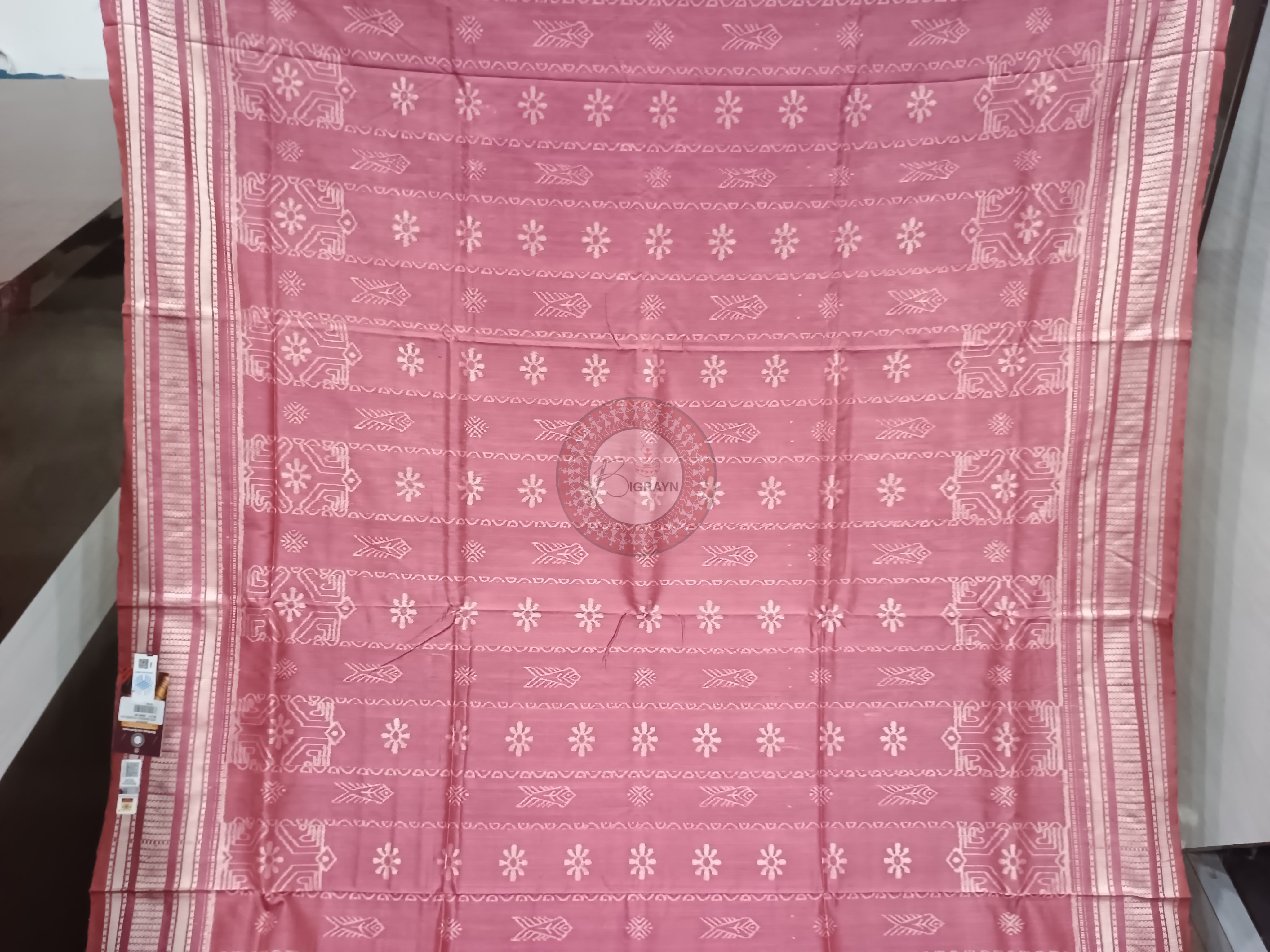Onion Pink Fish Flower Design Natural Dye Sambalpuri Silk Saree