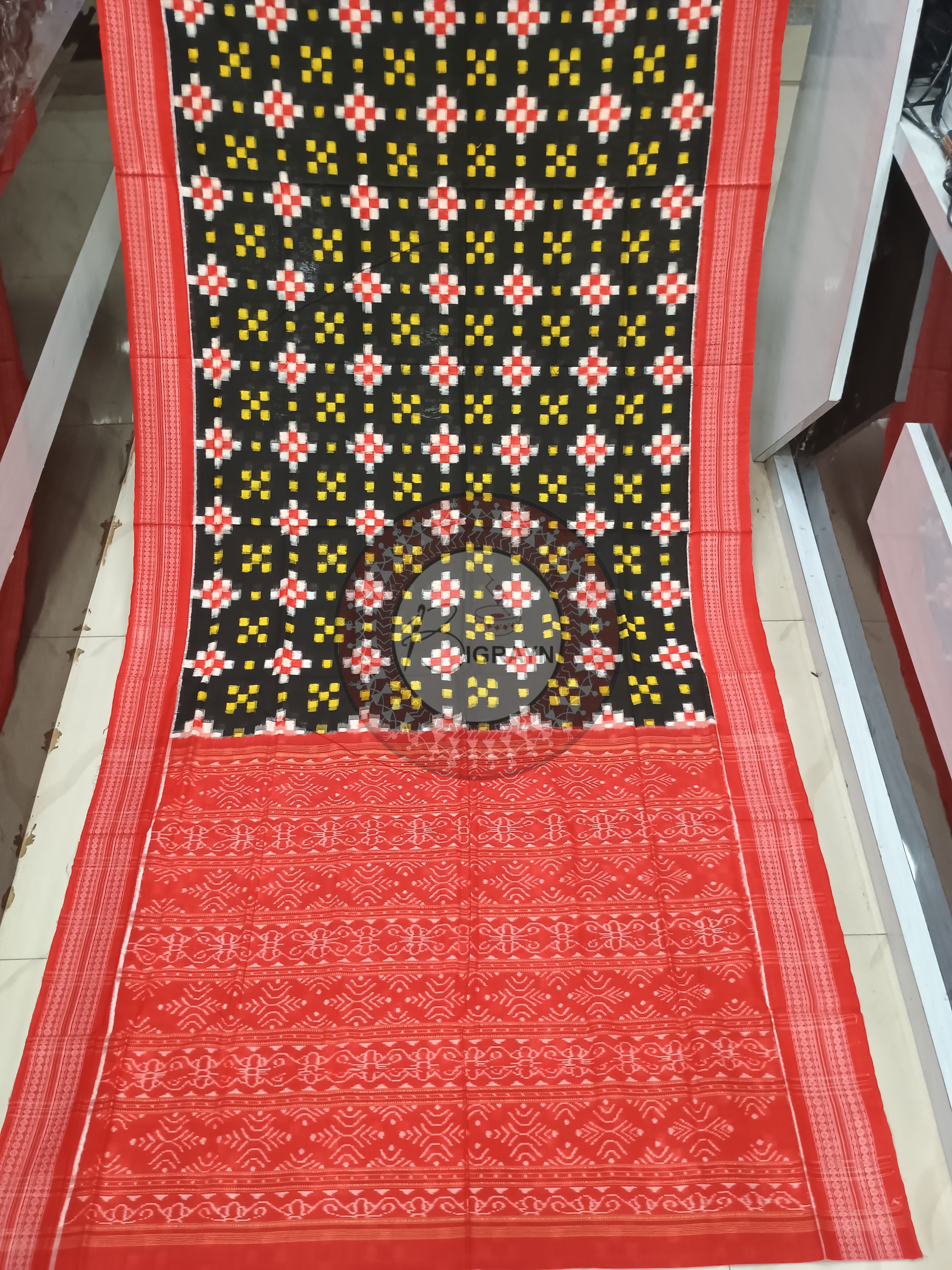Black Red Multi Colour Pasapali Odisha Handloom Sambalpuri Cotton Sareee