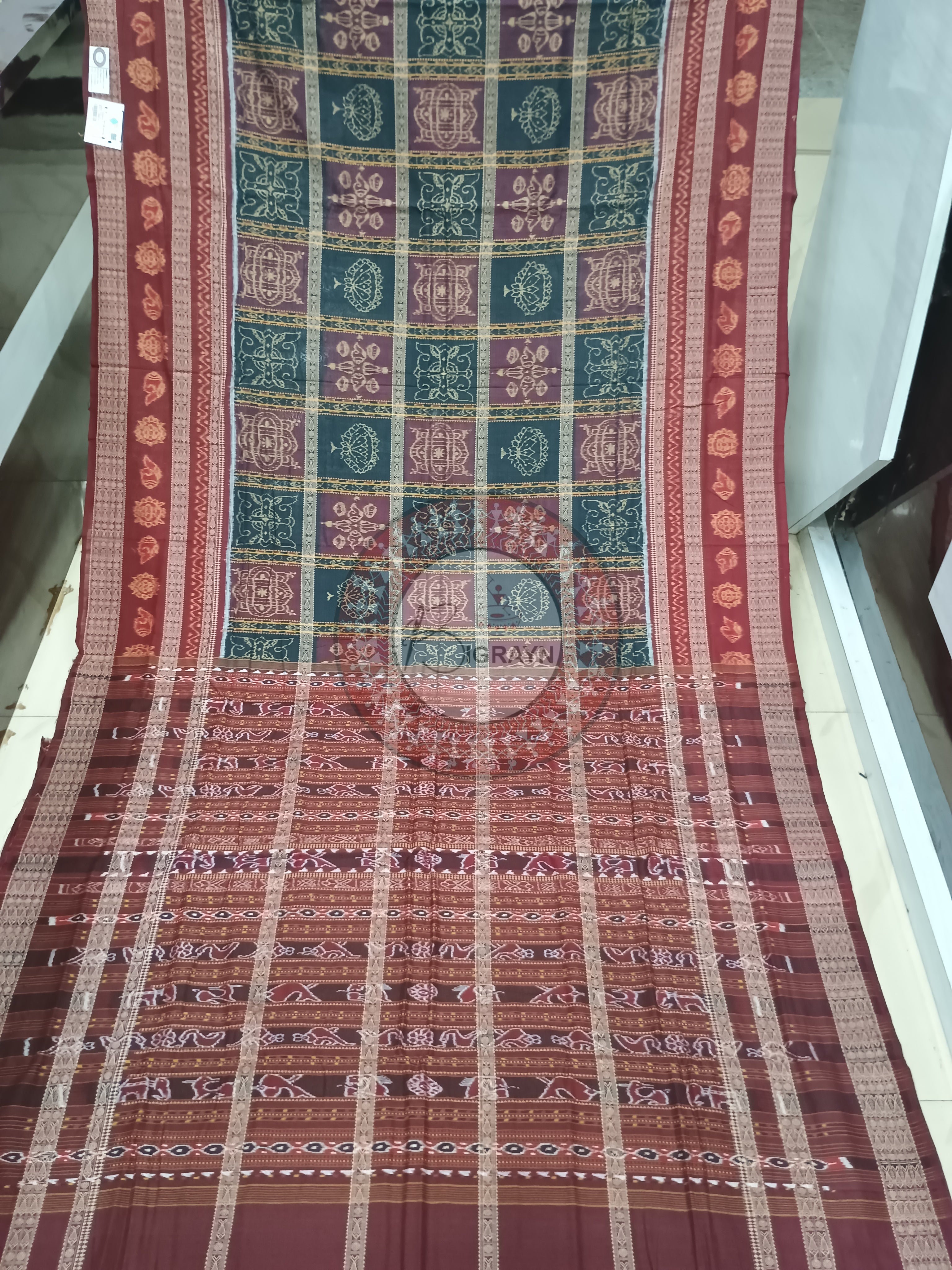 Black Maroon 5 Kathi Odisha Handloom Sambalpuri Cotton Saree