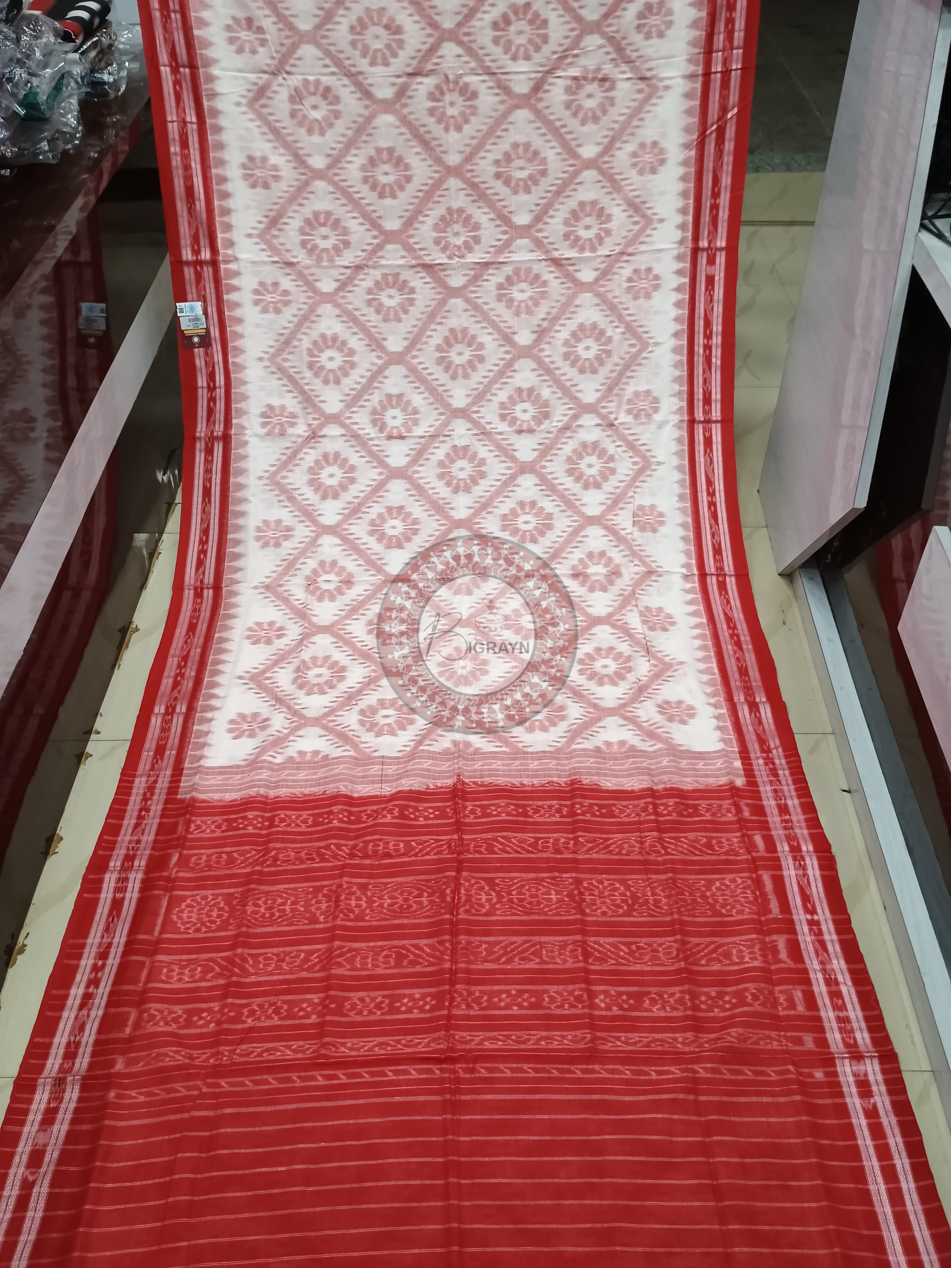 White Red Flower Design Odisha Handloom Sambalpuri Cotton Saree