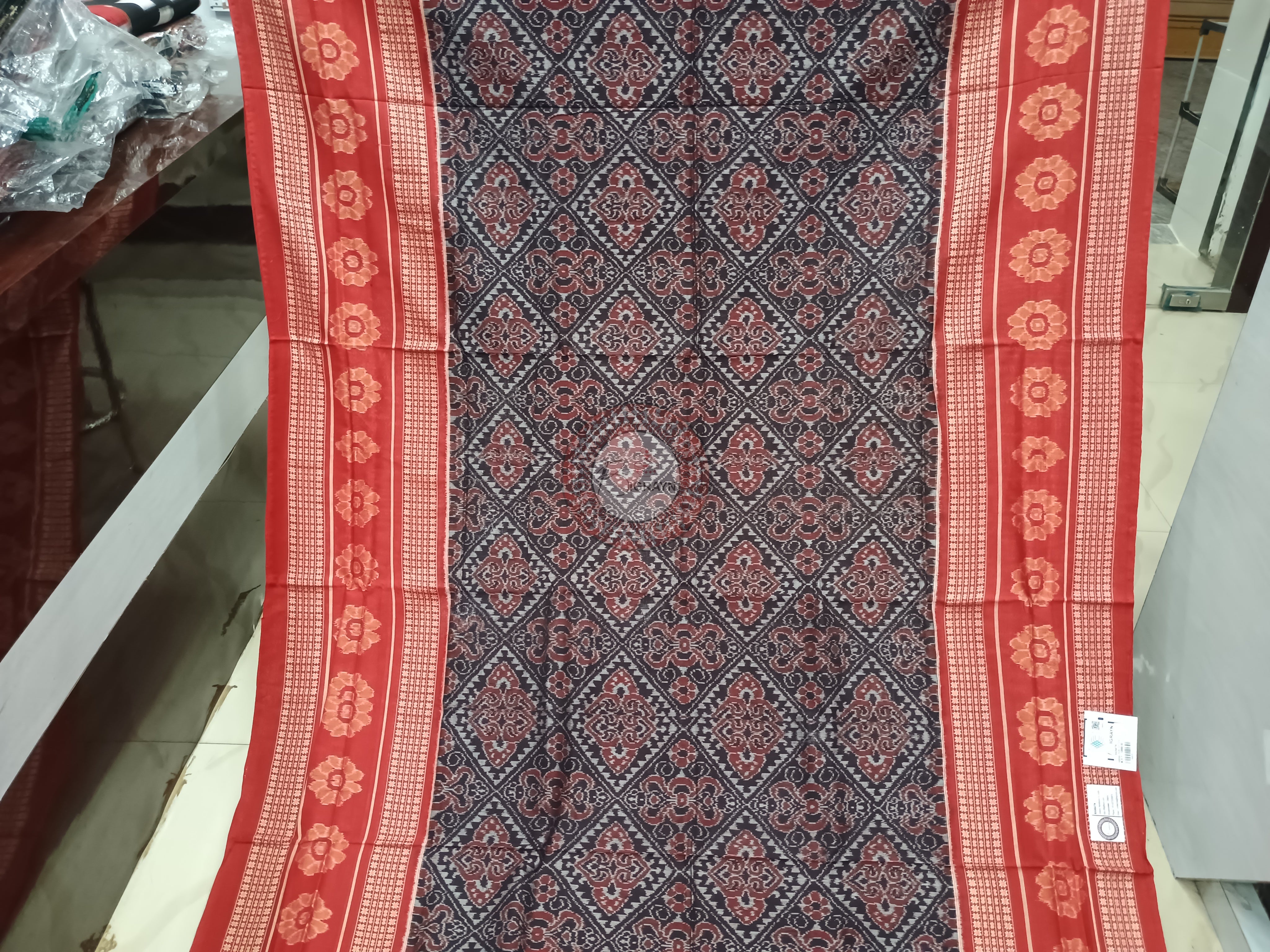 Black Red Flower Design Odisha Handloom Sambalpuri Cotton Saree