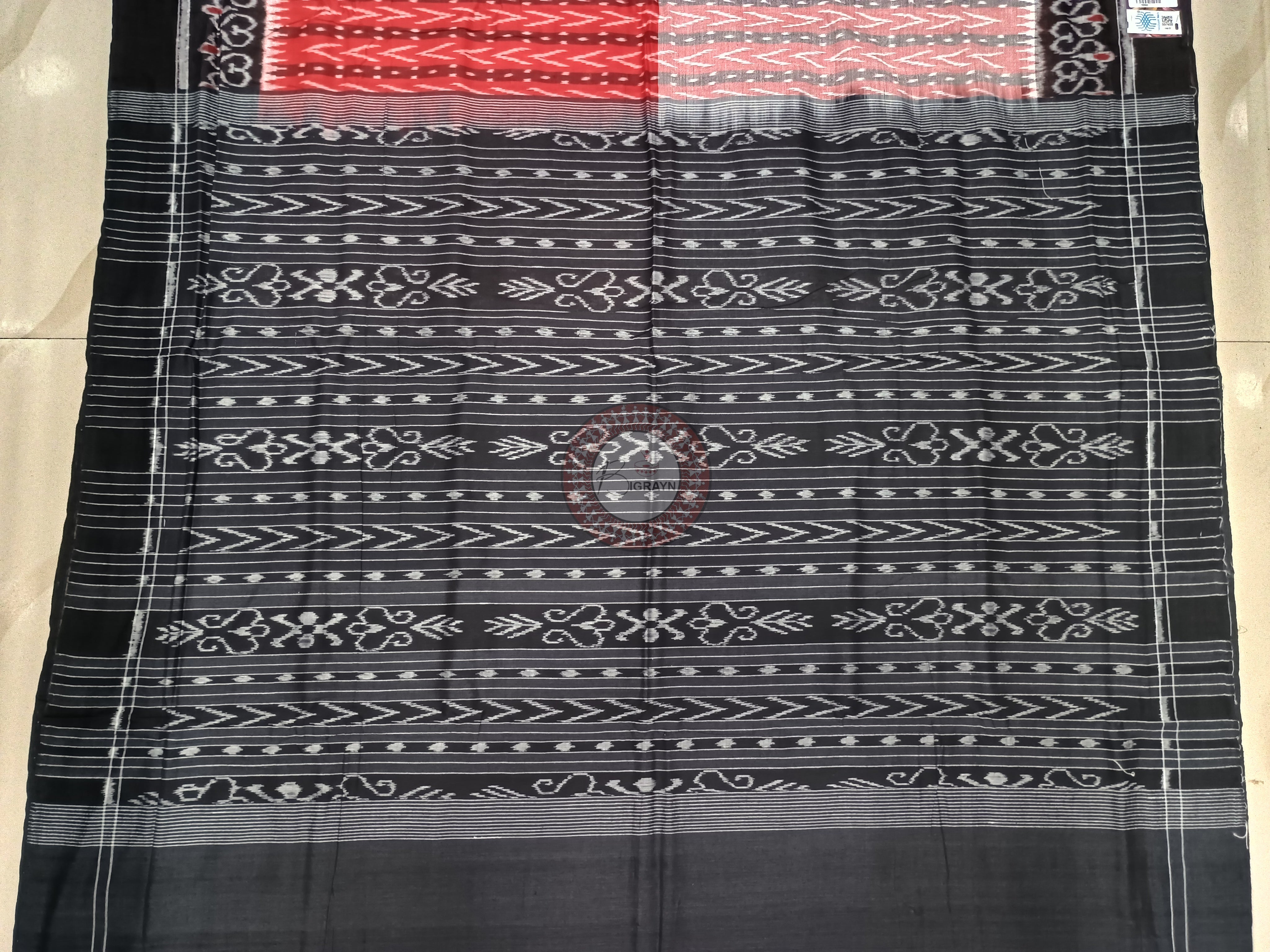 Red Off White Half Half design Odisha Handloom Sambalpuri Cotton Saree