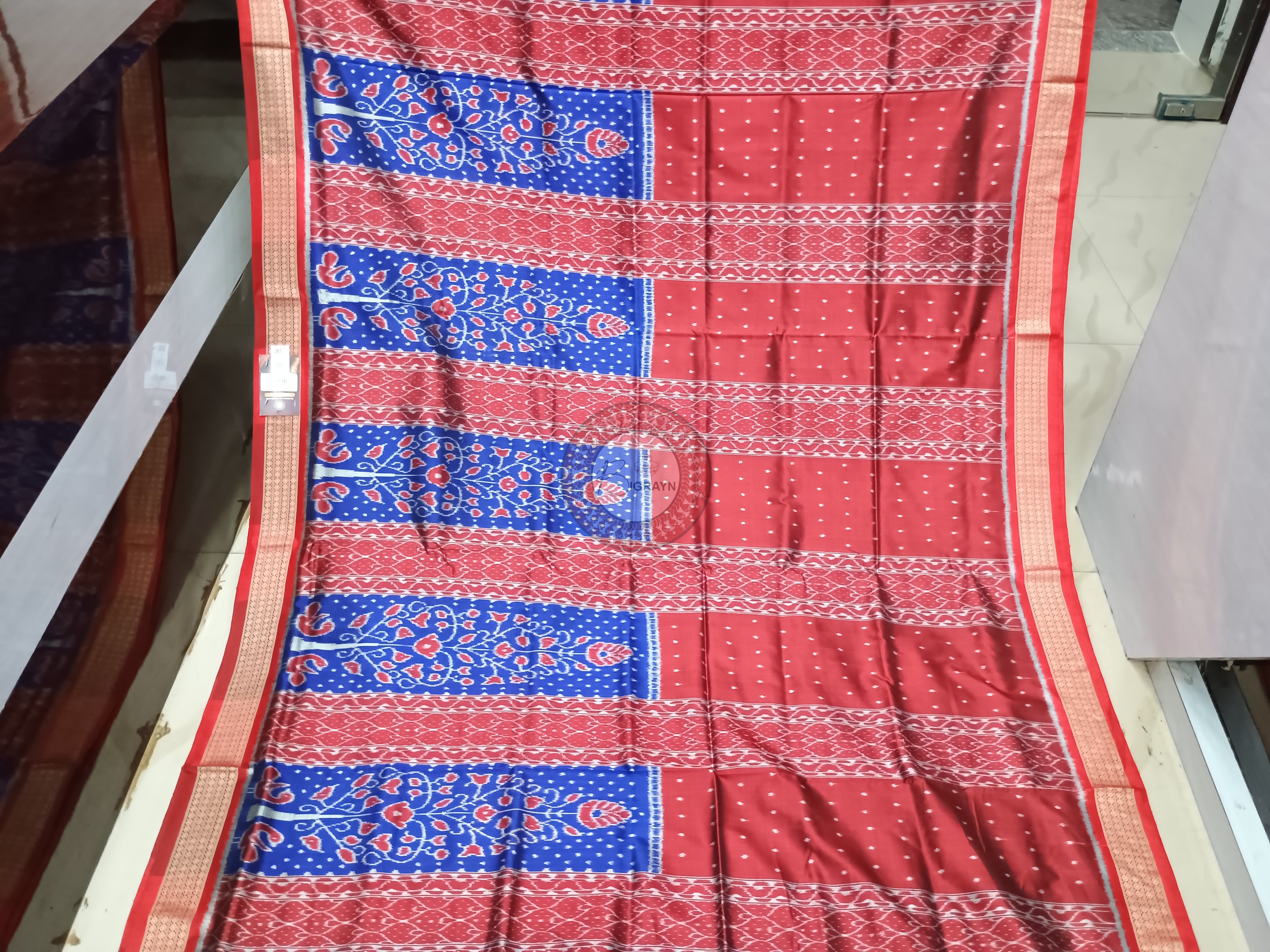 Blue Maroon Half Half Design Mulberry Silk Saree