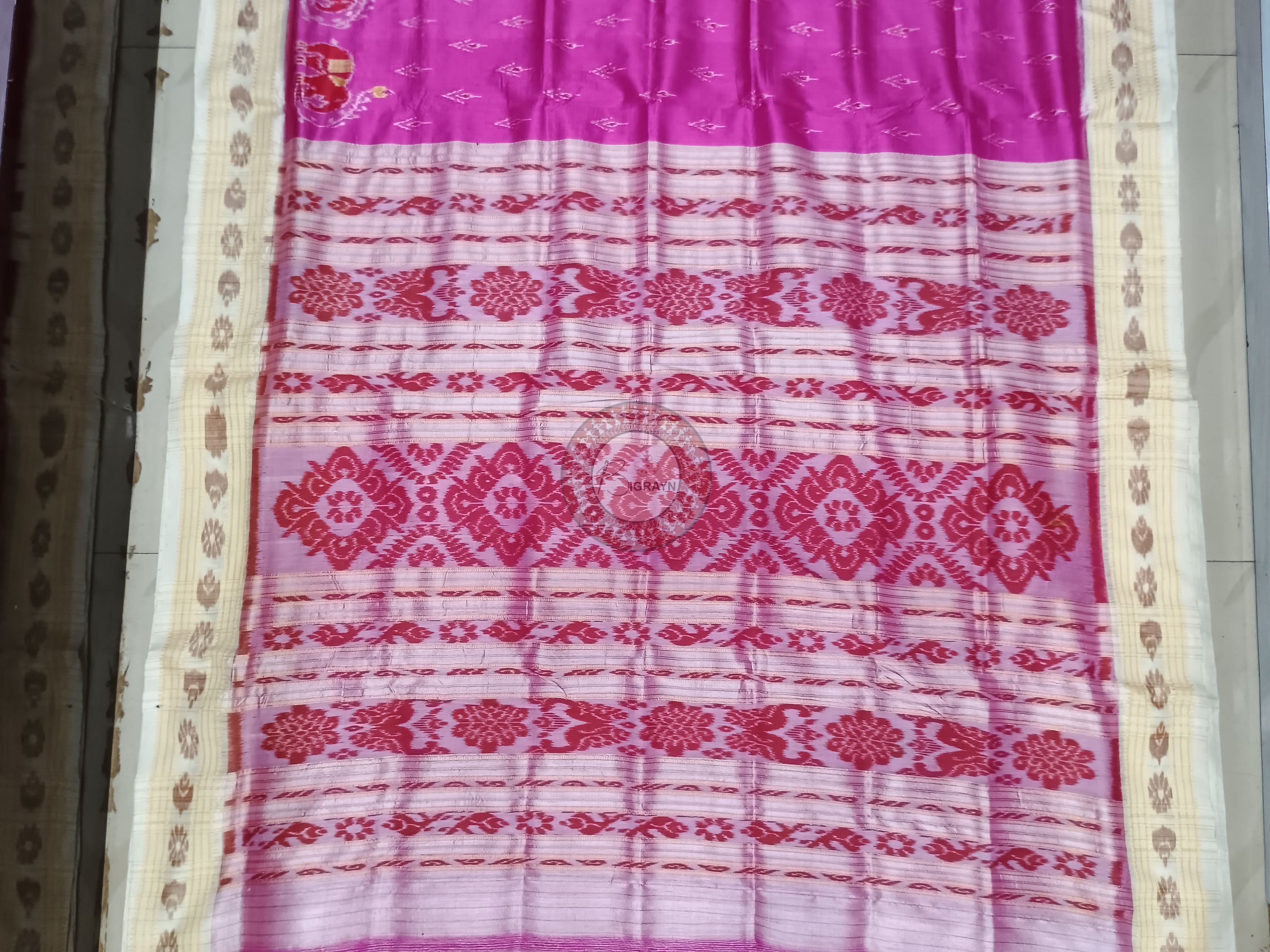 Pink Creame Elephant Scot Mulberry Silk Saree