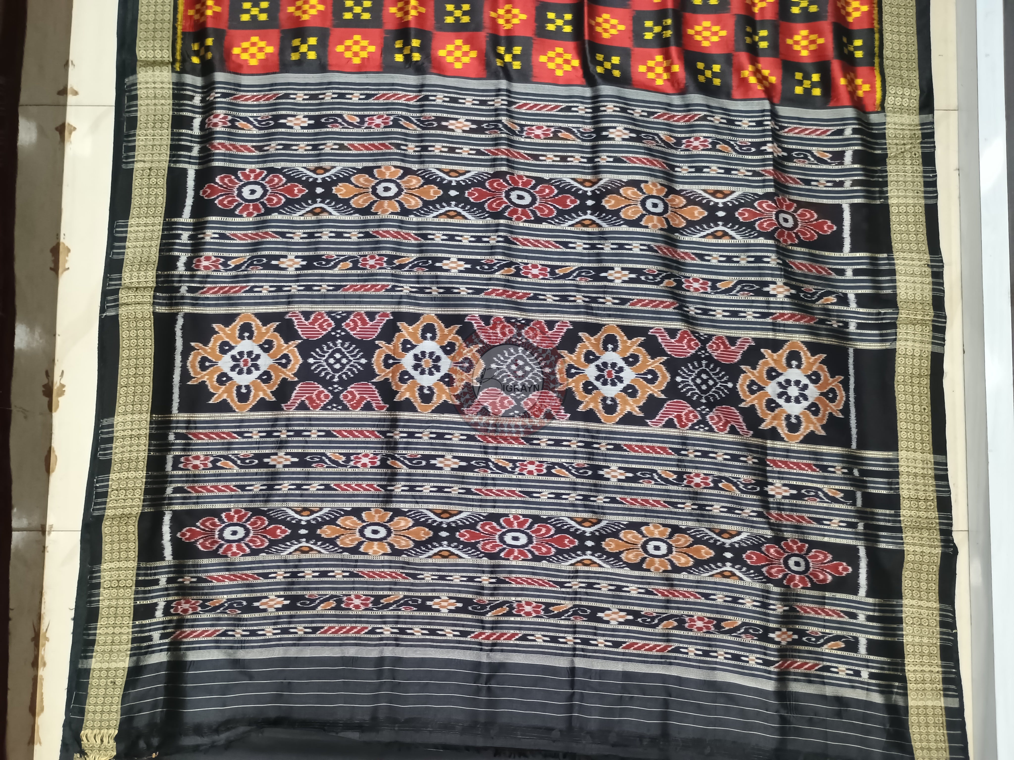 Red Black Pasapali Mulberry Silk Saree
