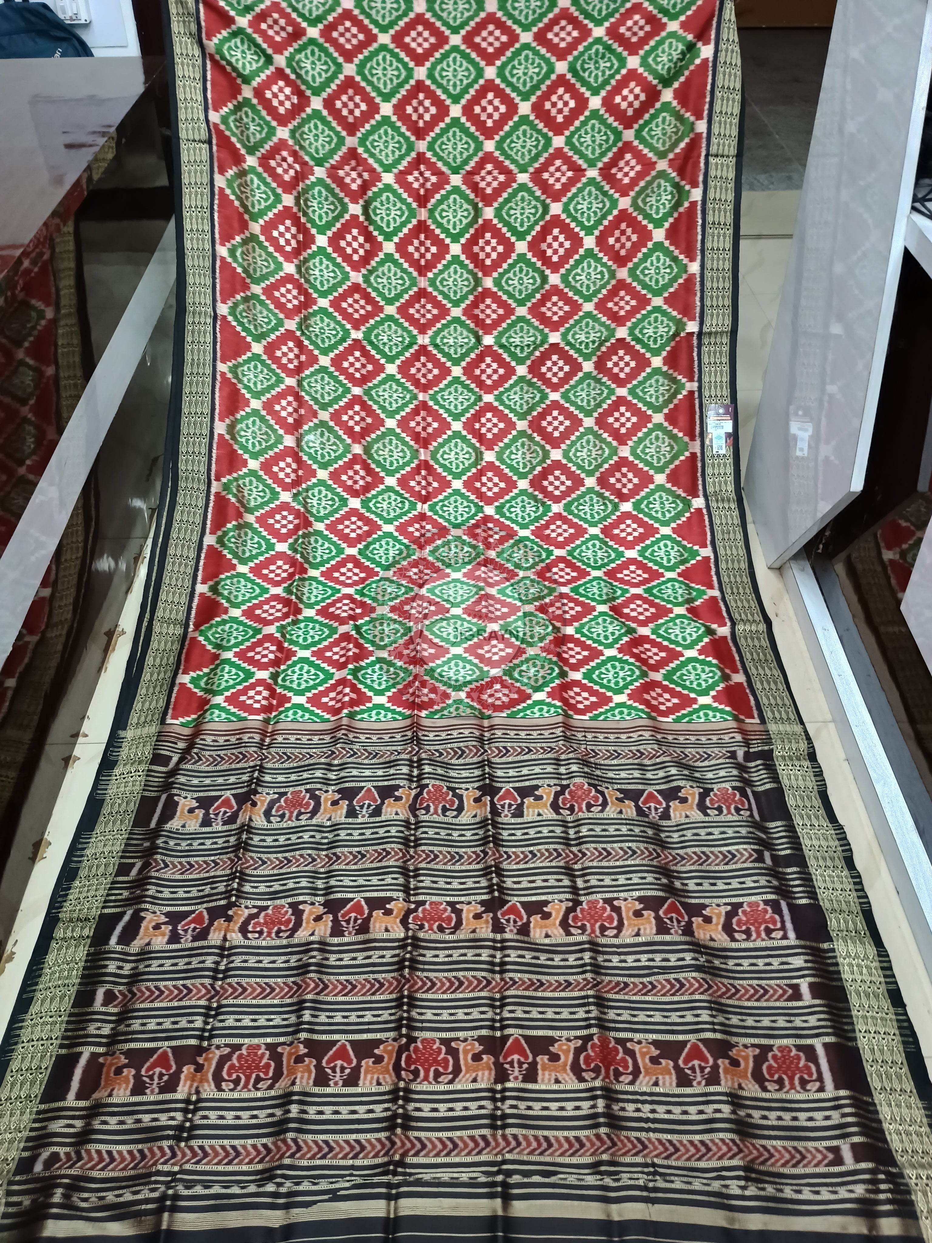 Green Maroon Pasapali Mulberry Silk Saree