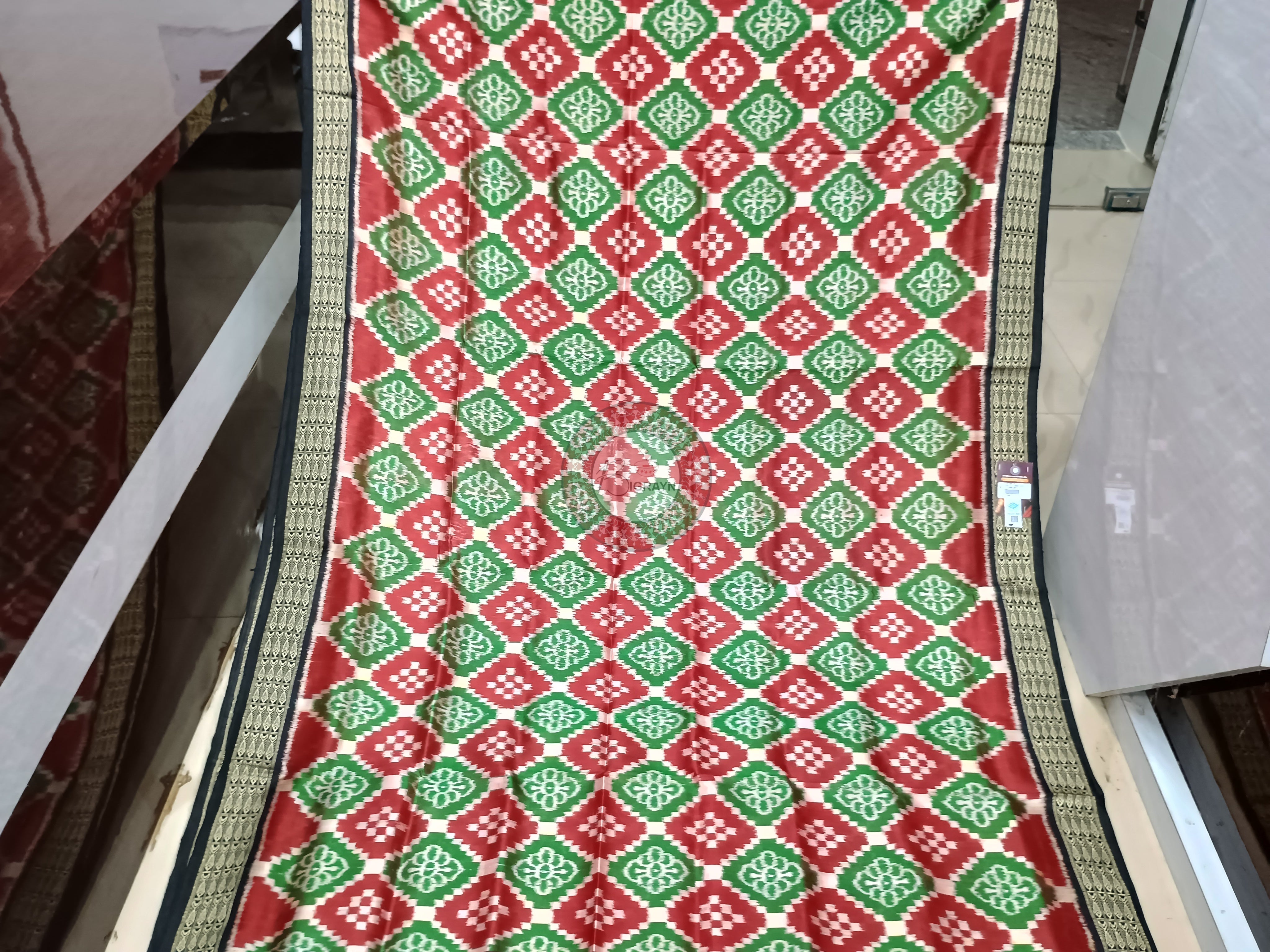 Green Maroon Pasapali Mulberry Silk Saree