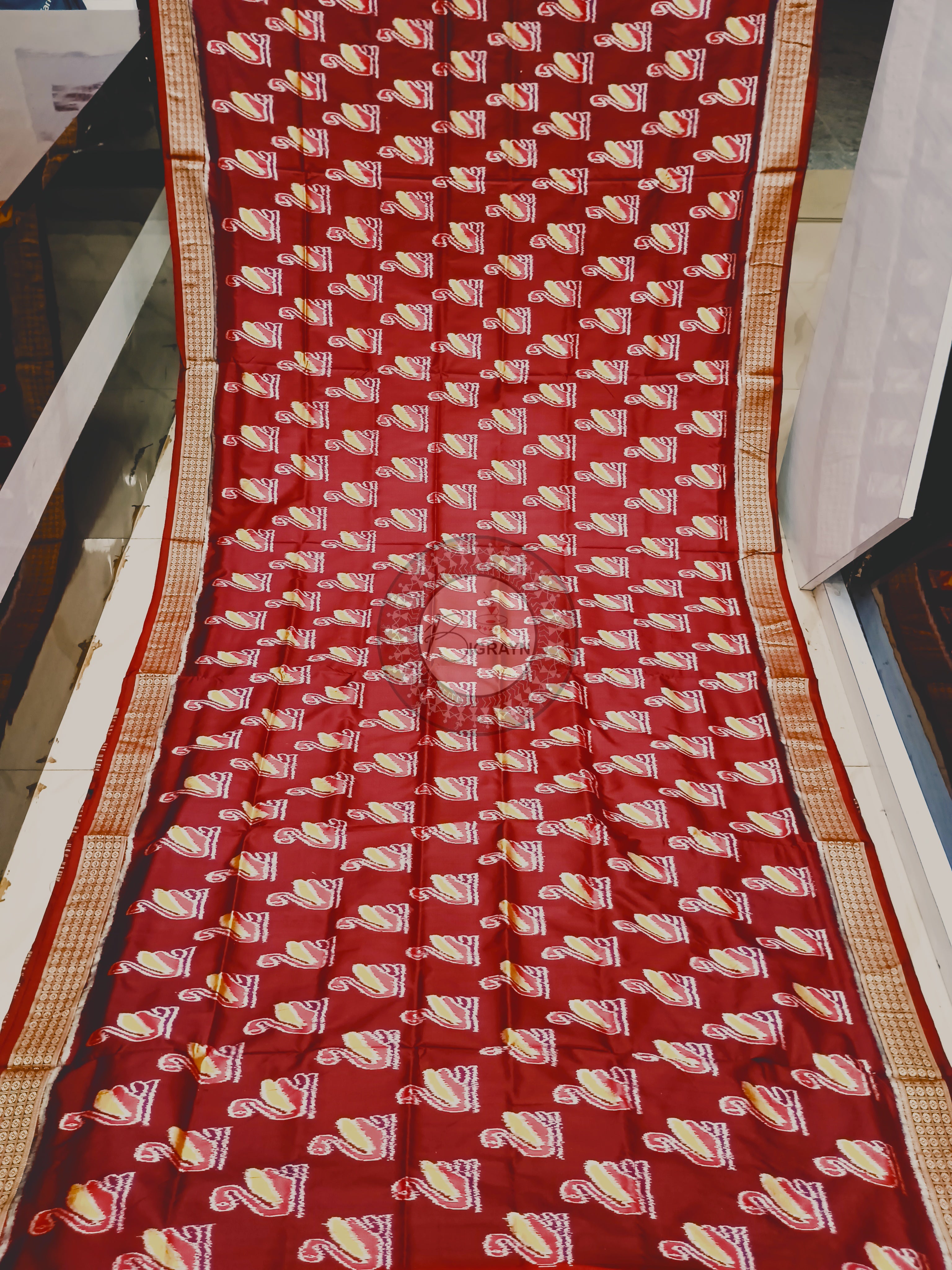 Maroon Self Swans Design Mulberry Silk Saree