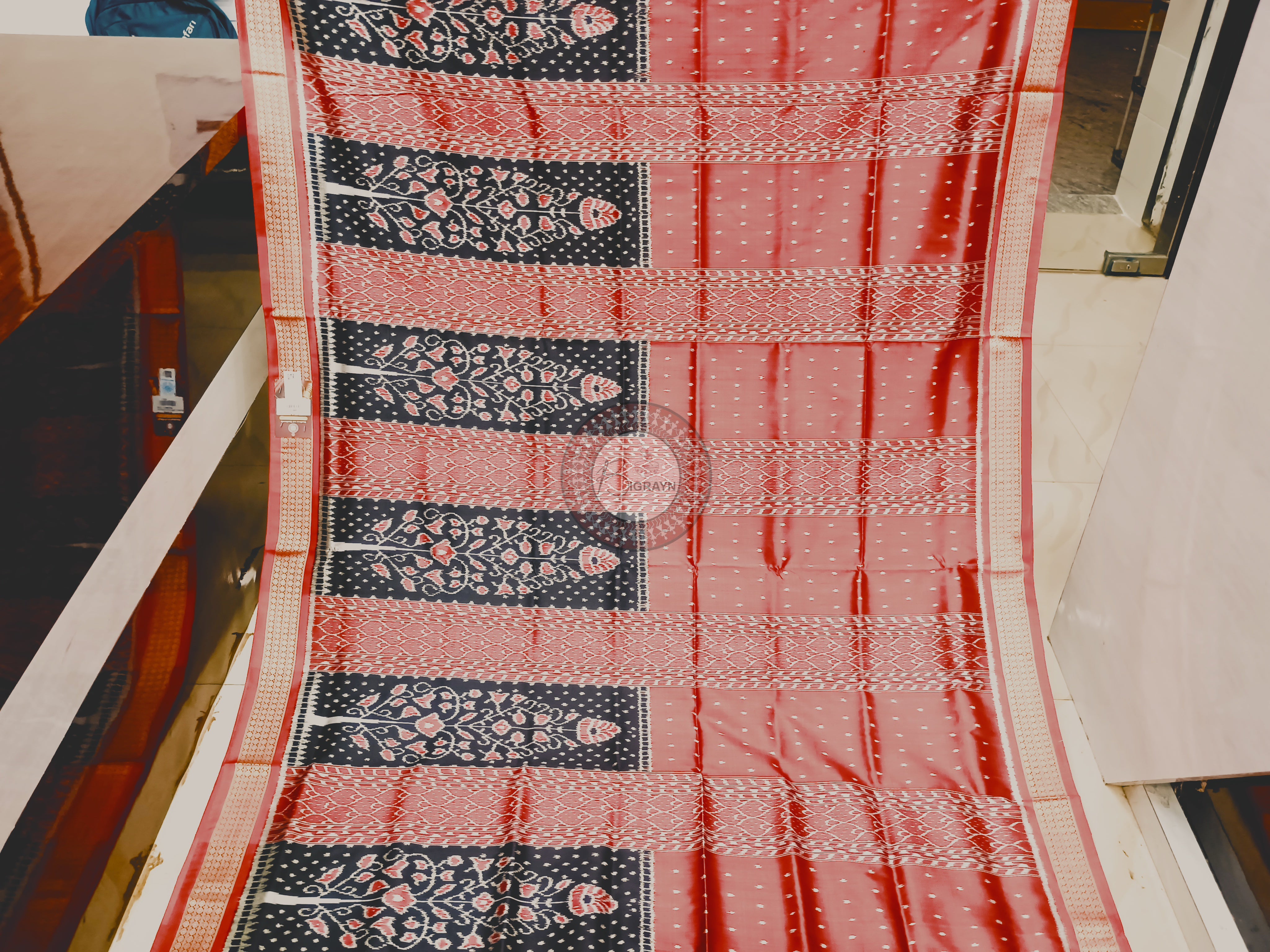 Black Maroon Half Half Design Mulberry Silk Saree