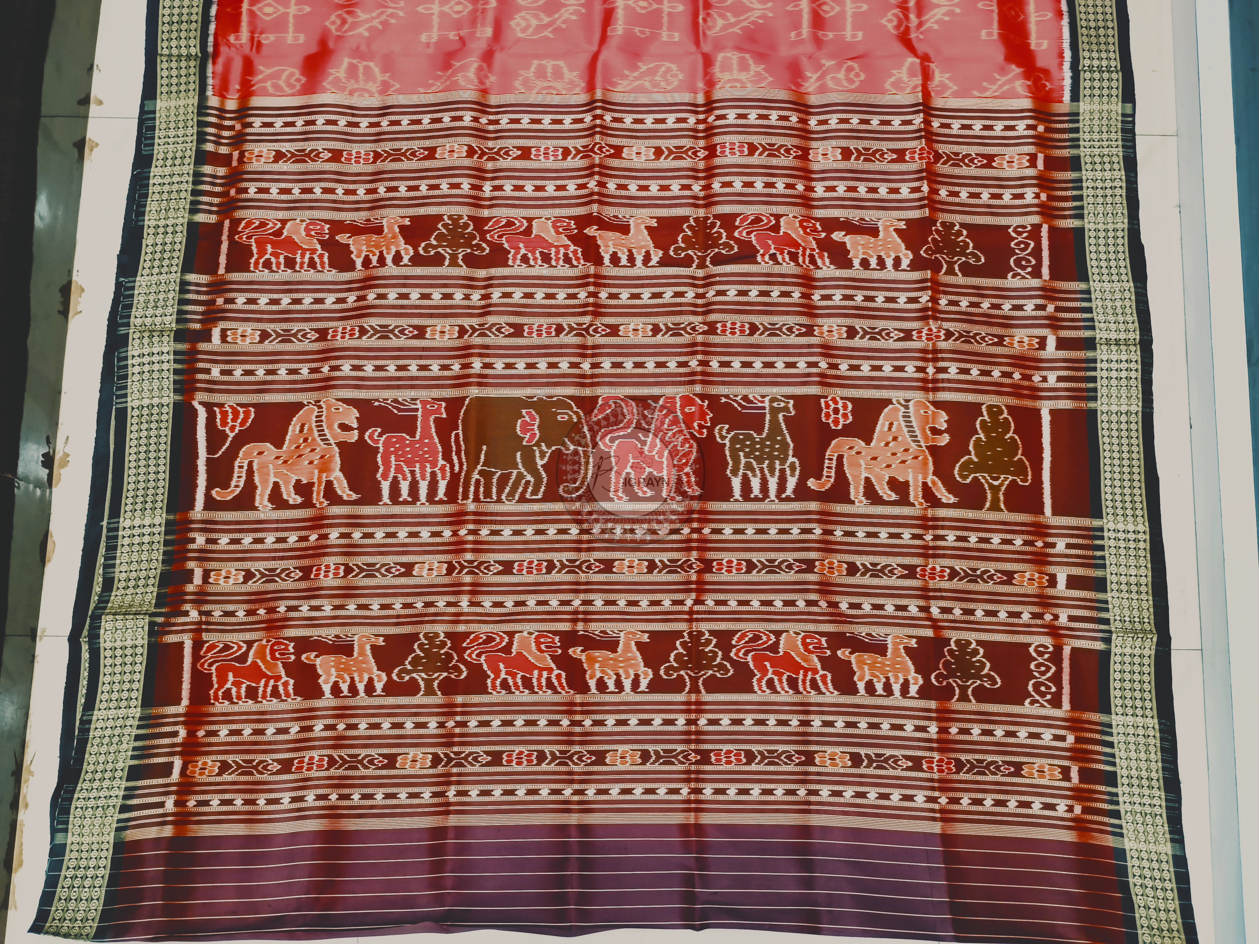 Red Maroon Sankha Design Mulberry Silk Saree