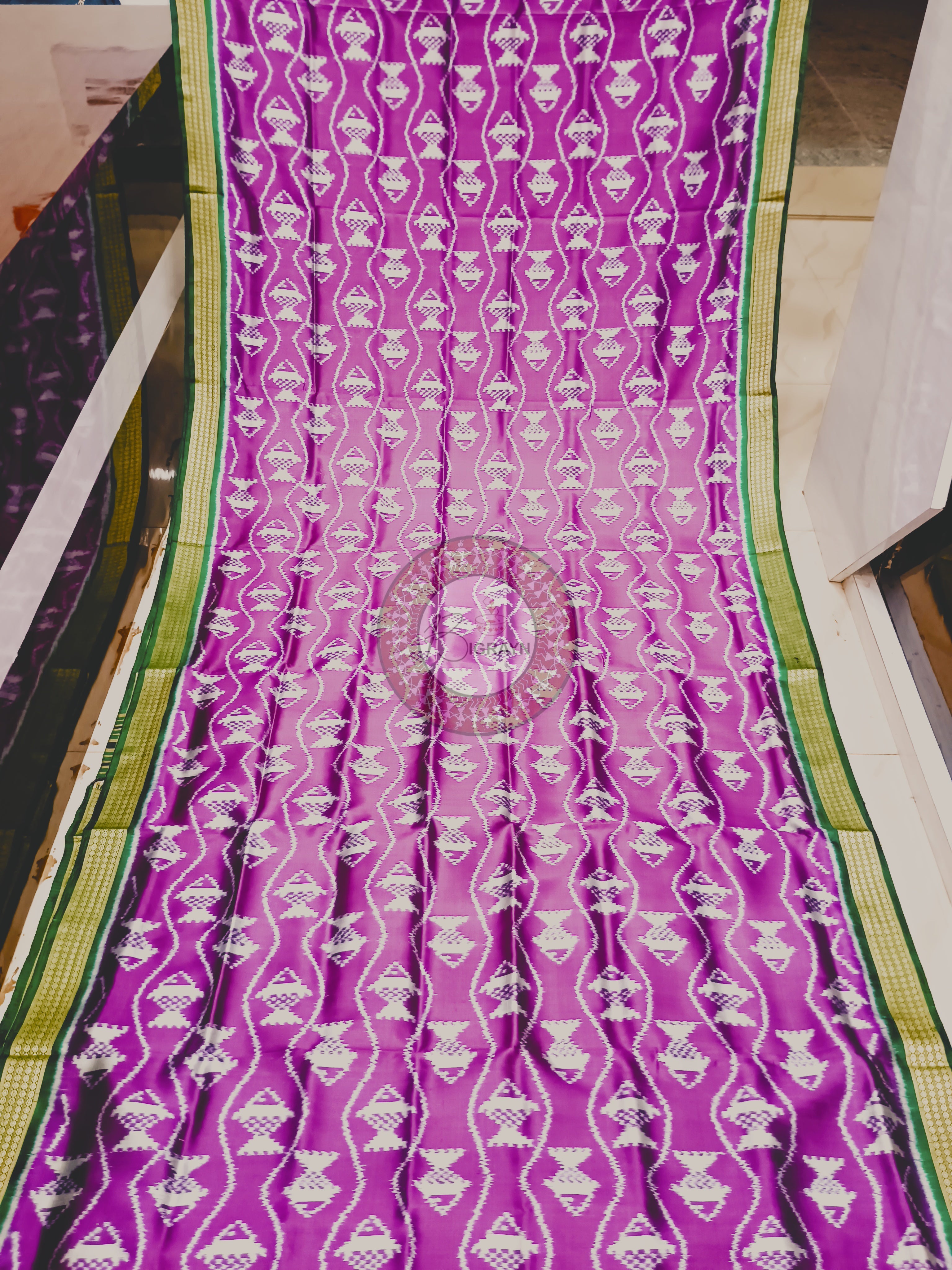 Purple Dark Green Fish Design Mulberry Silk Saree