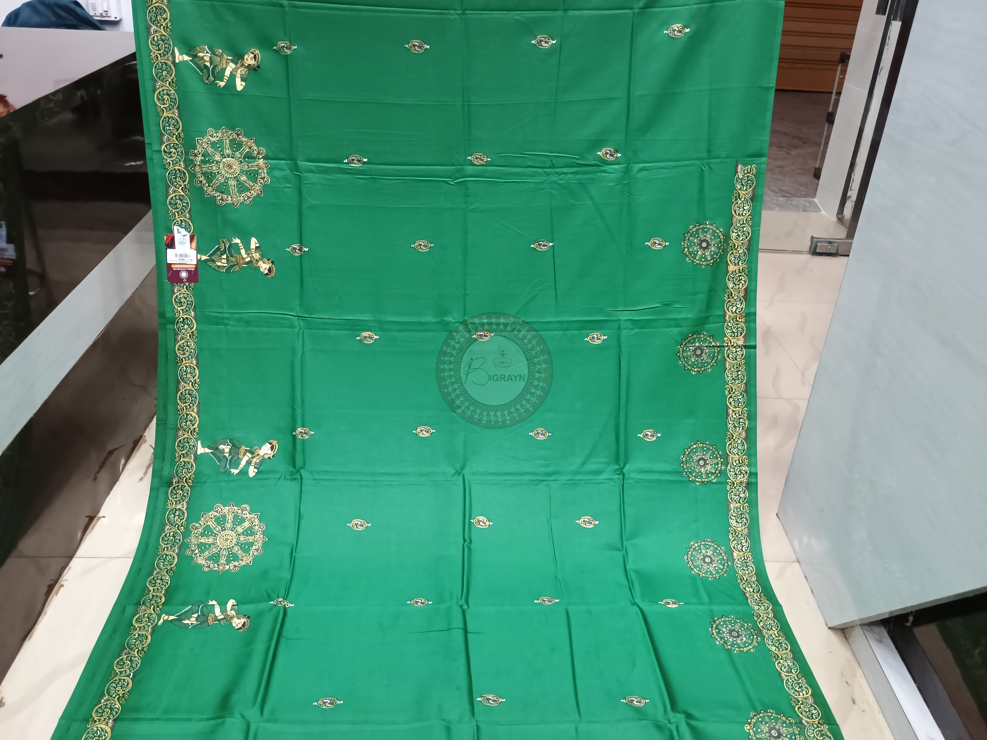 Green Konark Wheel Dancer Theme Pattachitra Khadi Silk Saree