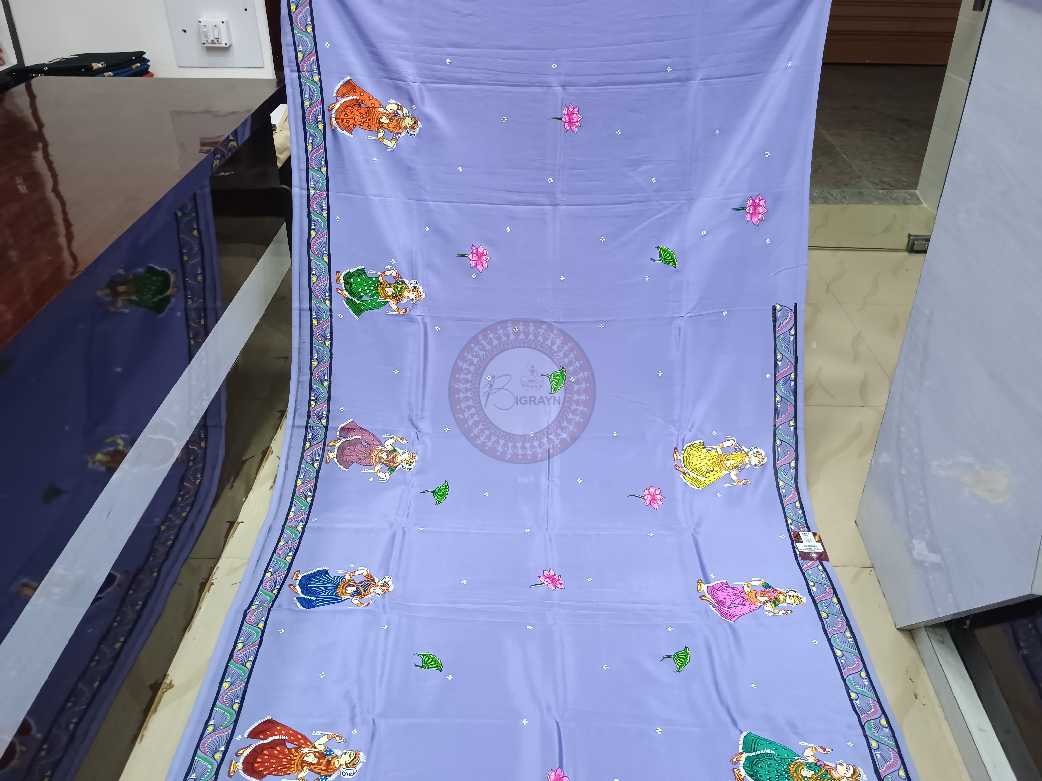 Light Purple Radha Krishna Rasa Pattachitra Khadi Silk Saree
