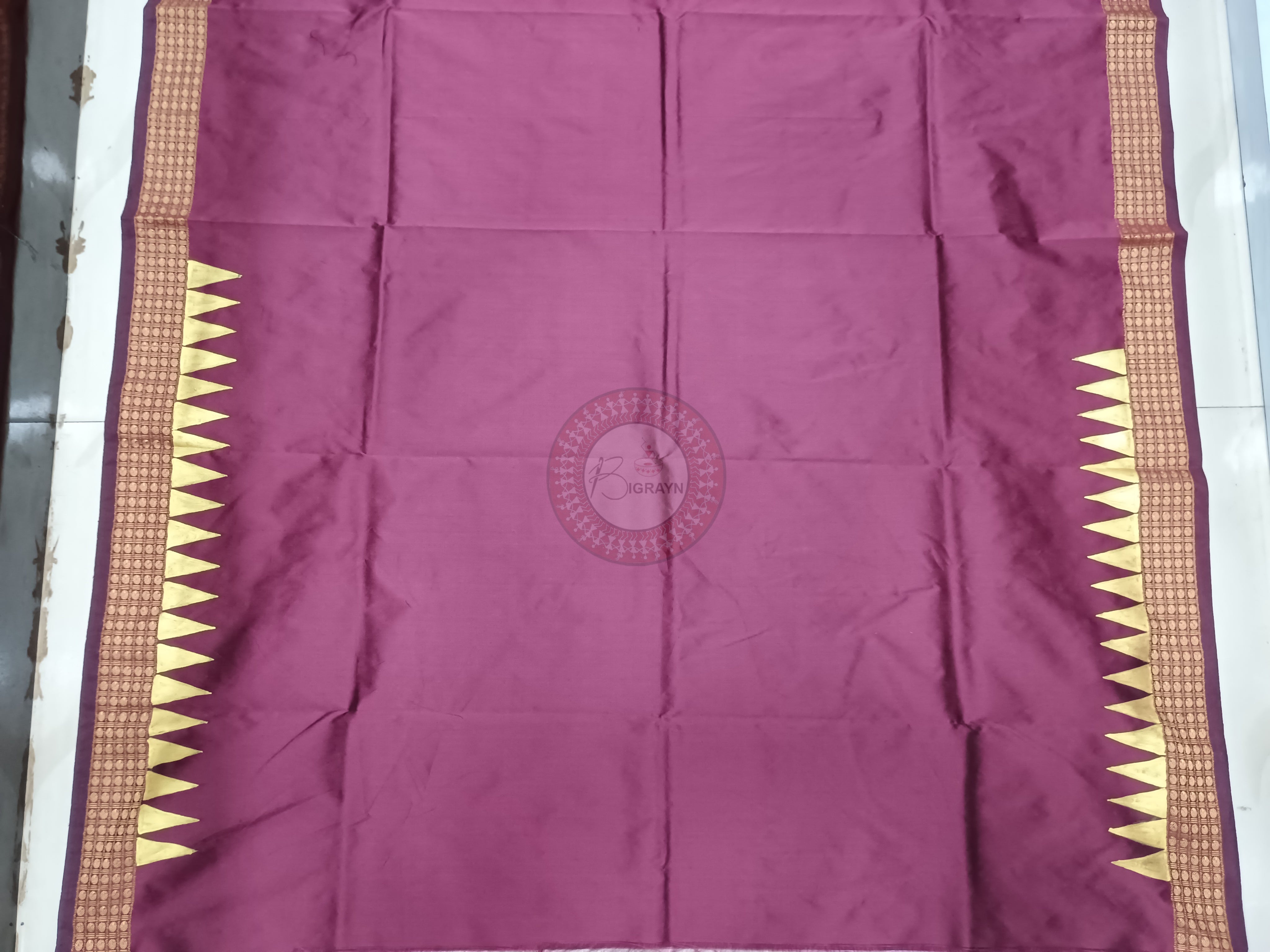 Maroon Tribal Family Theme Pattachitra Cotton Blended Silk