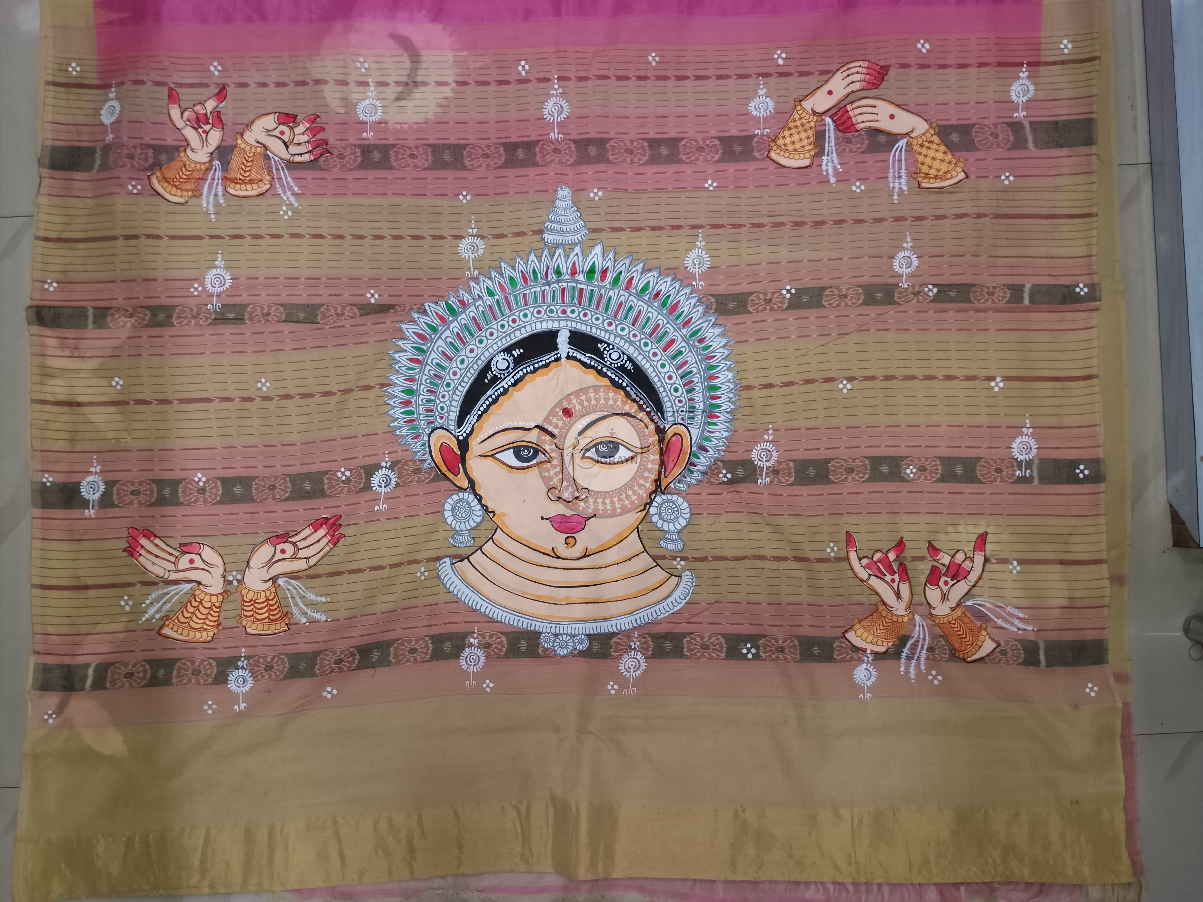 Pink Off White Odishi Mudra Face Theme Pattachitra Cotton Tissue Silk Saree