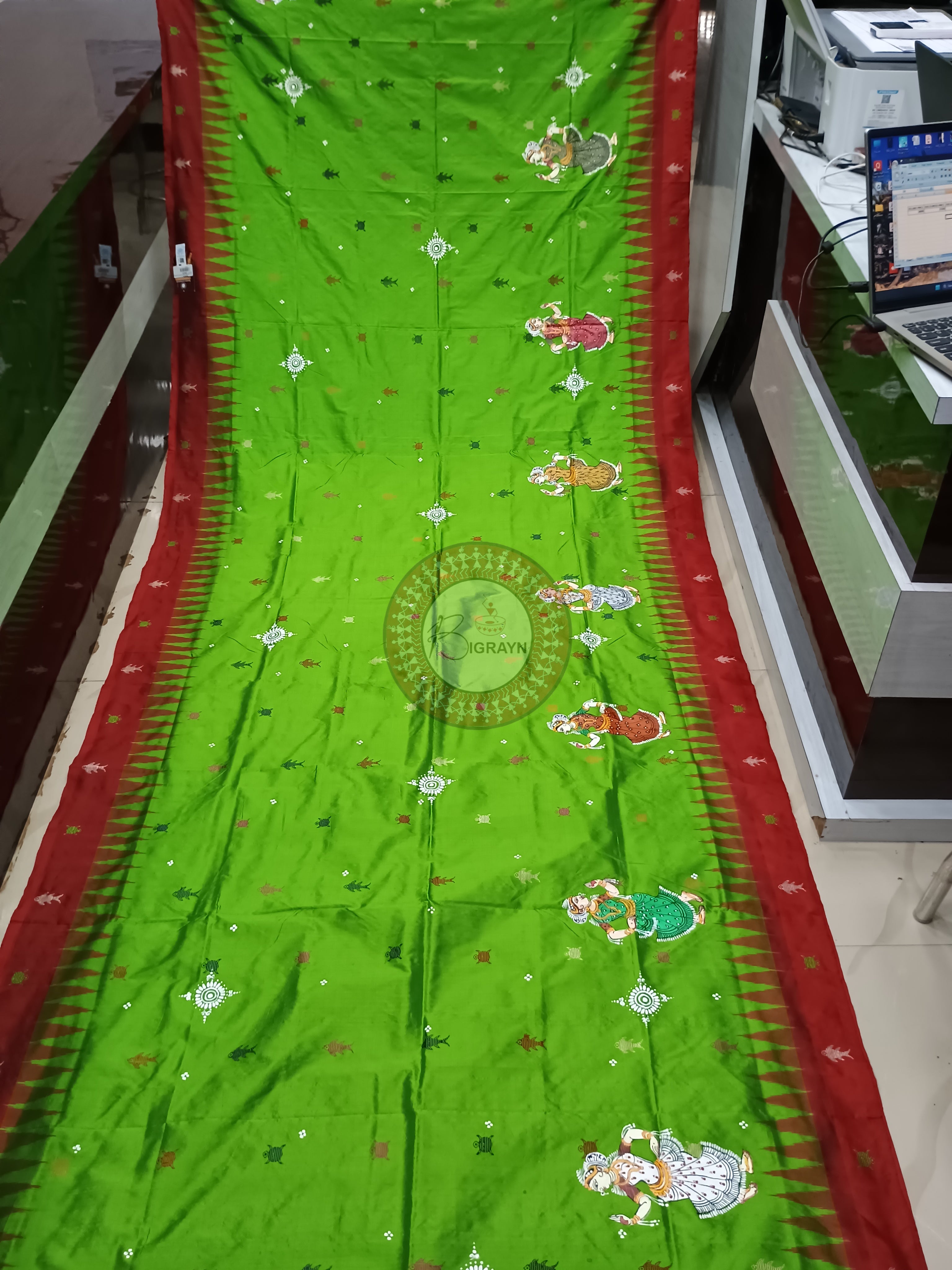 Green Red Mastya Kachhap With Dancer Theme Pattachitra Sambalpuri Silk Saree