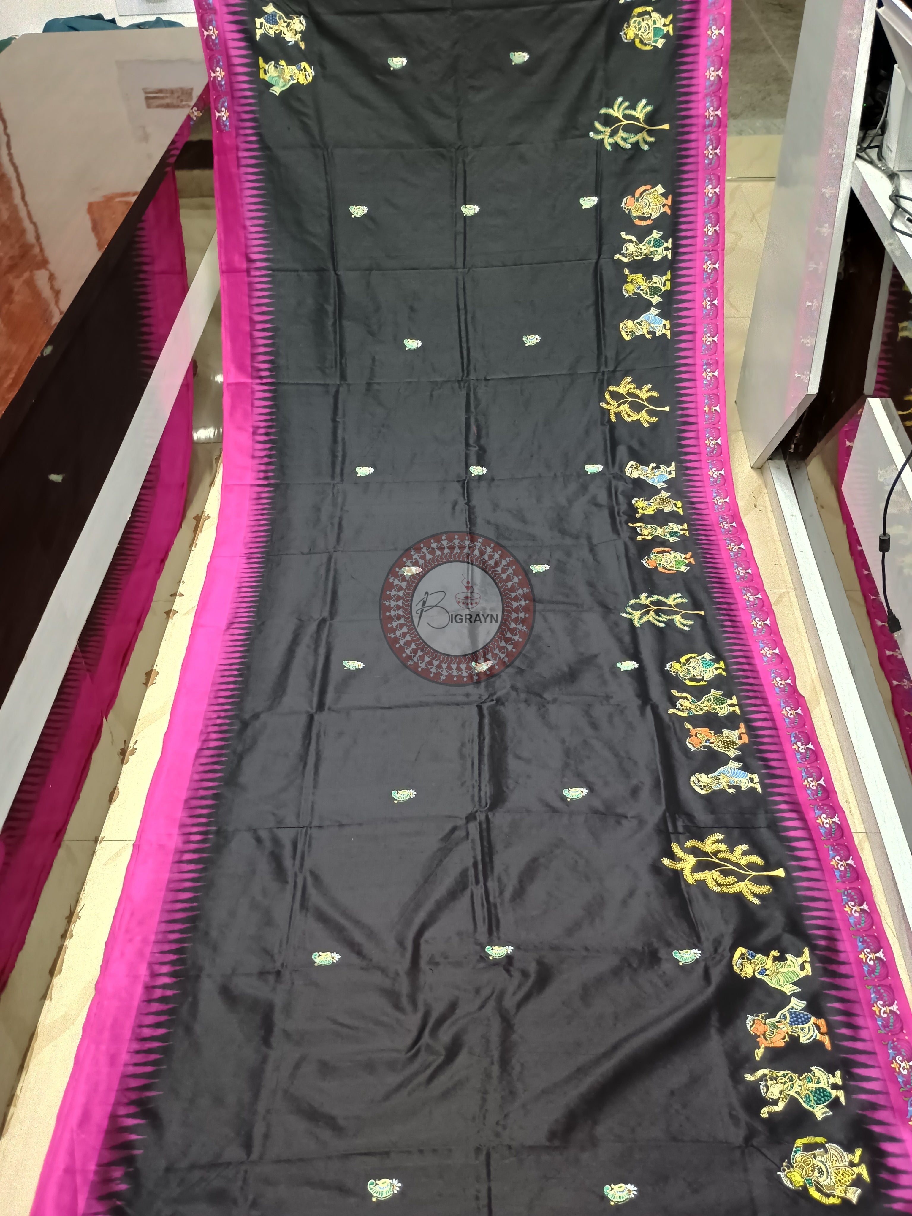 Black Magenta Nabakeli Boita Theme Pattachitra Sambalpuri Silk Saree