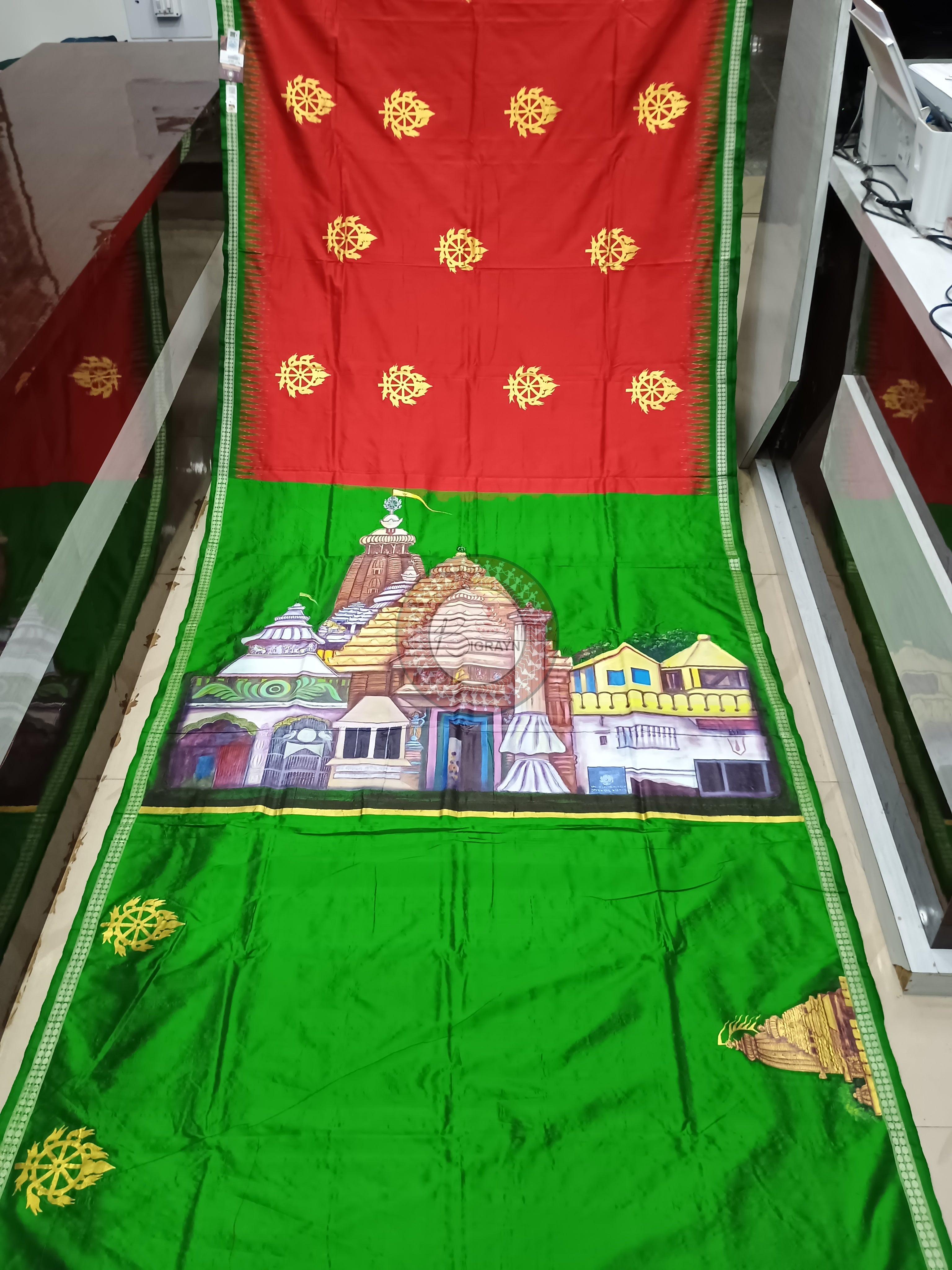 Red Green Sri Mandira Mordern Theme Pattachitra Sambalpuri Silk Saree