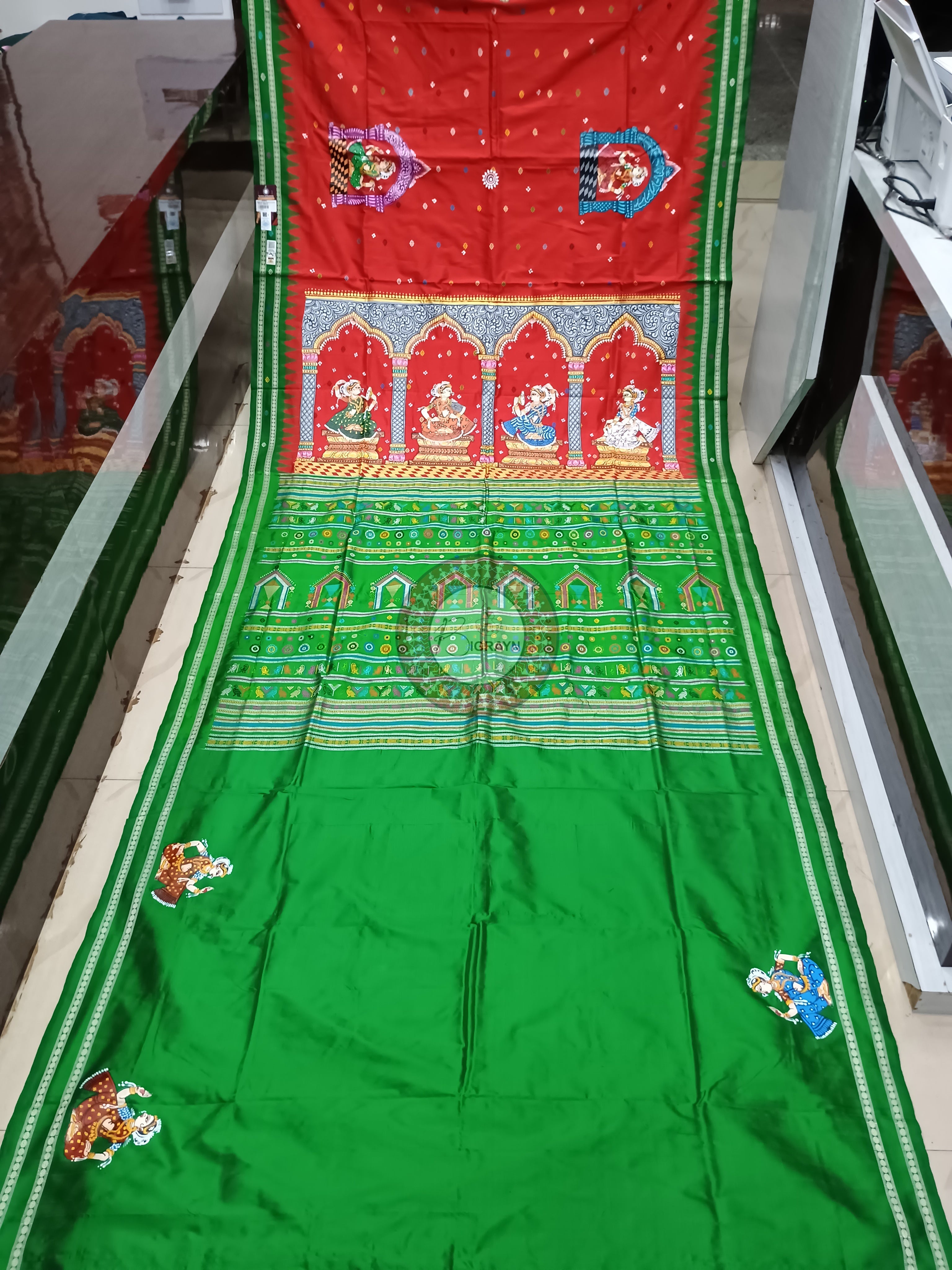Red Green Dolabedi Design Theme Pattachitra Sambalpuri Silk Saree